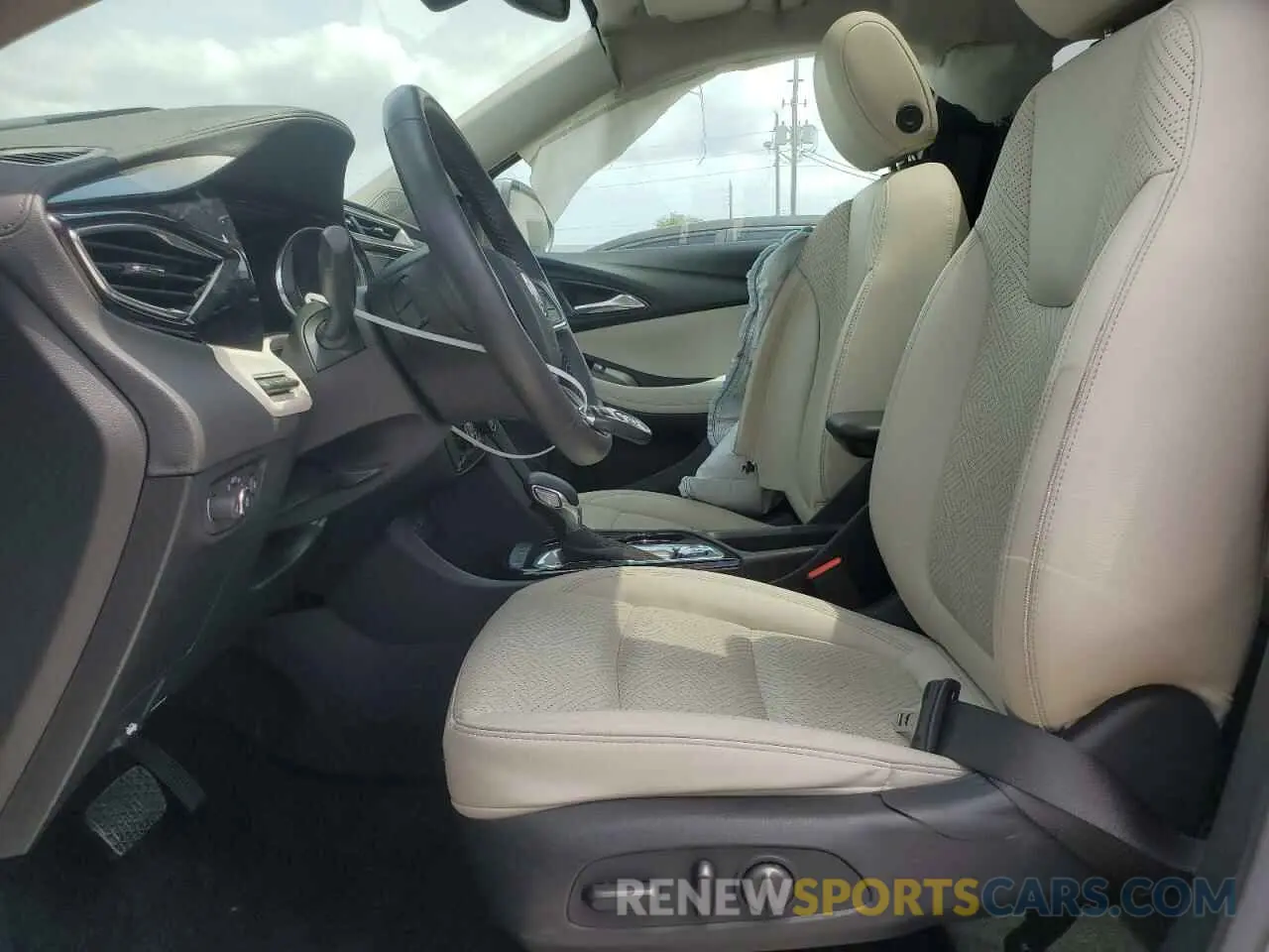 7 Photograph of a damaged car KL4MMFSL9NB069985 BUICK ENCORE 2022