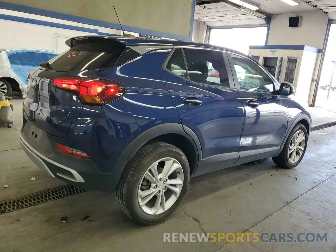3 Фотография поврежденного автомобиля KL4MMBS26PB022321 BUICK ENCORE 2023