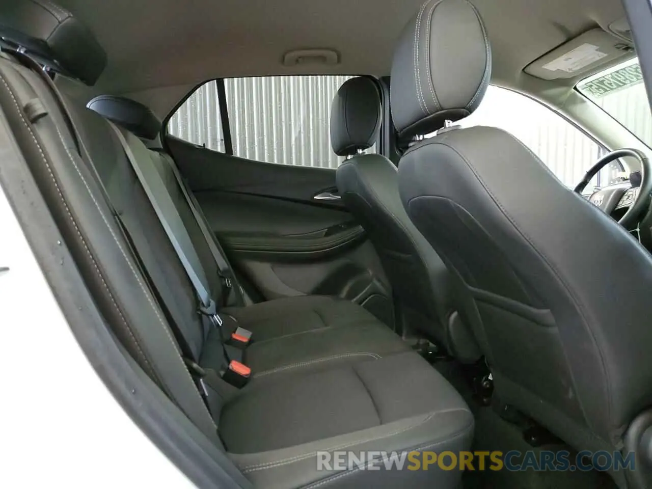 11 Фотография поврежденного автомобиля KL4AMBS22RB146396 BUICK ENCORE 2024