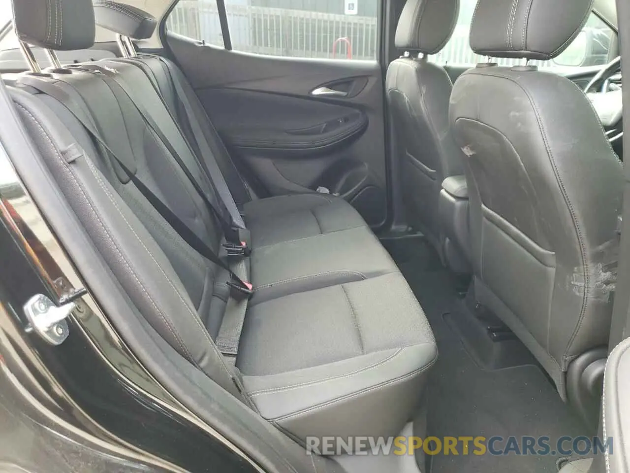 10 Фотография поврежденного автомобиля KL4AMBS25RB060340 BUICK ENCORE 2024