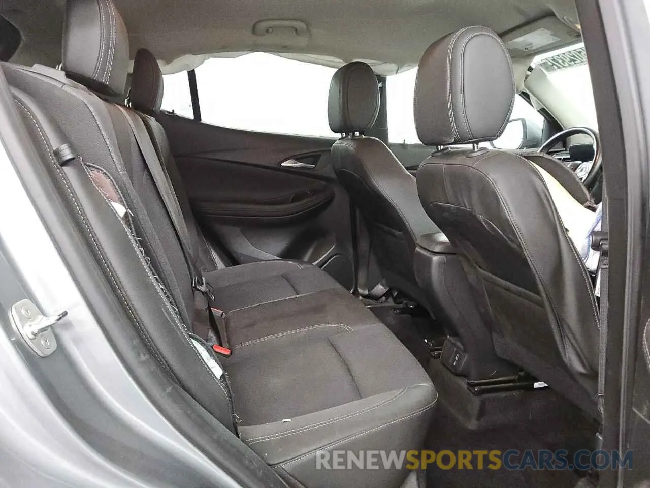 11 Фотография поврежденного автомобиля KL4AMBS26RB057799 BUICK ENCORE 2024