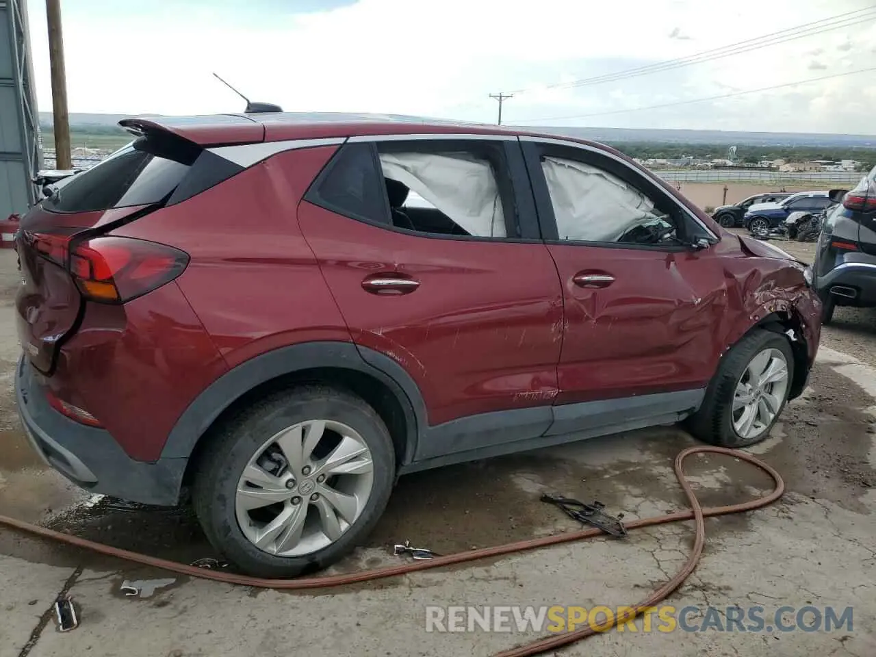 3 Фотография поврежденного автомобиля KL4AMBS28RB068786 BUICK ENCORE 2024