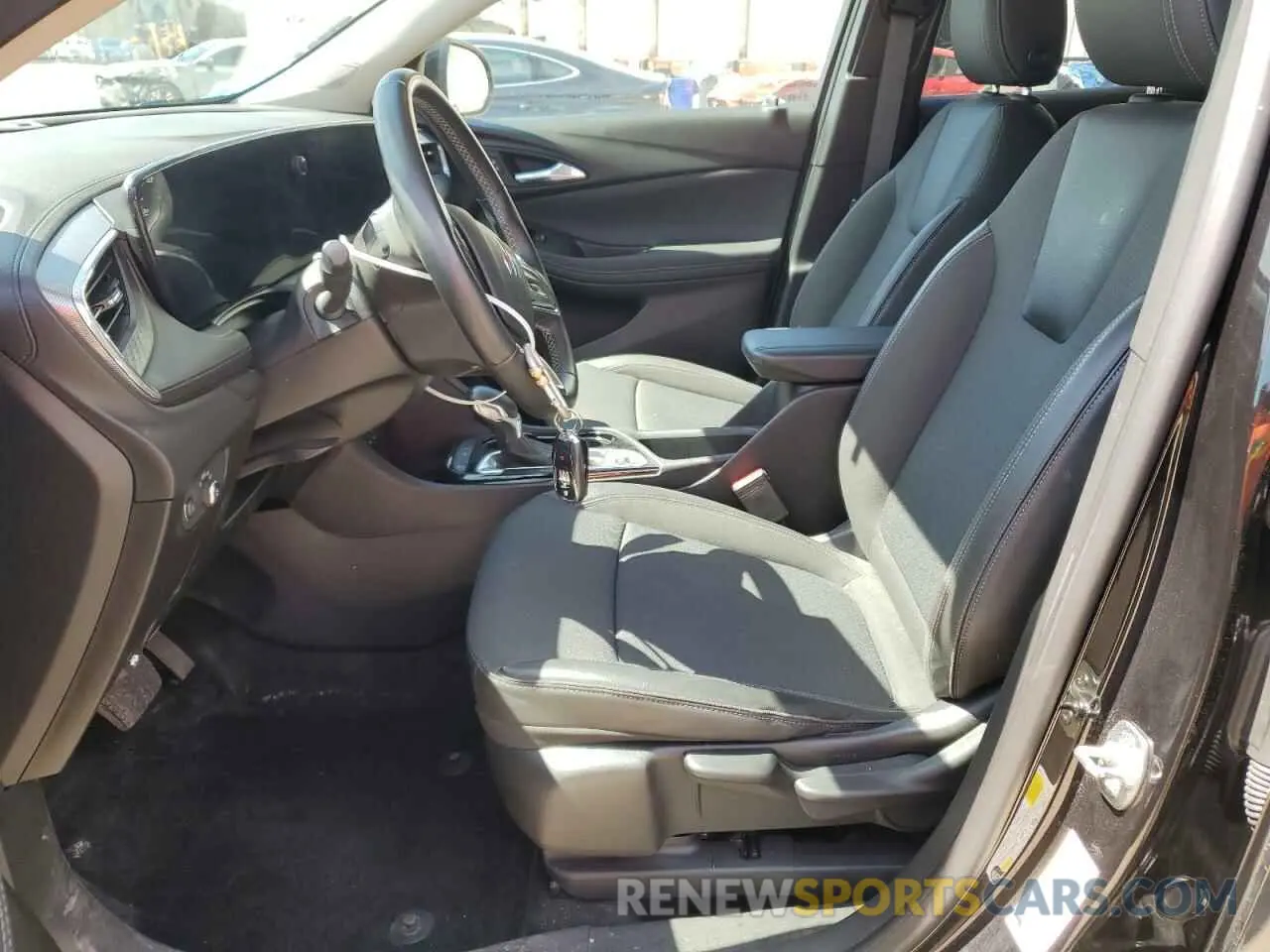 7 Фотография поврежденного автомобиля KL4AMBS29RB056324 BUICK ENCORE 2024