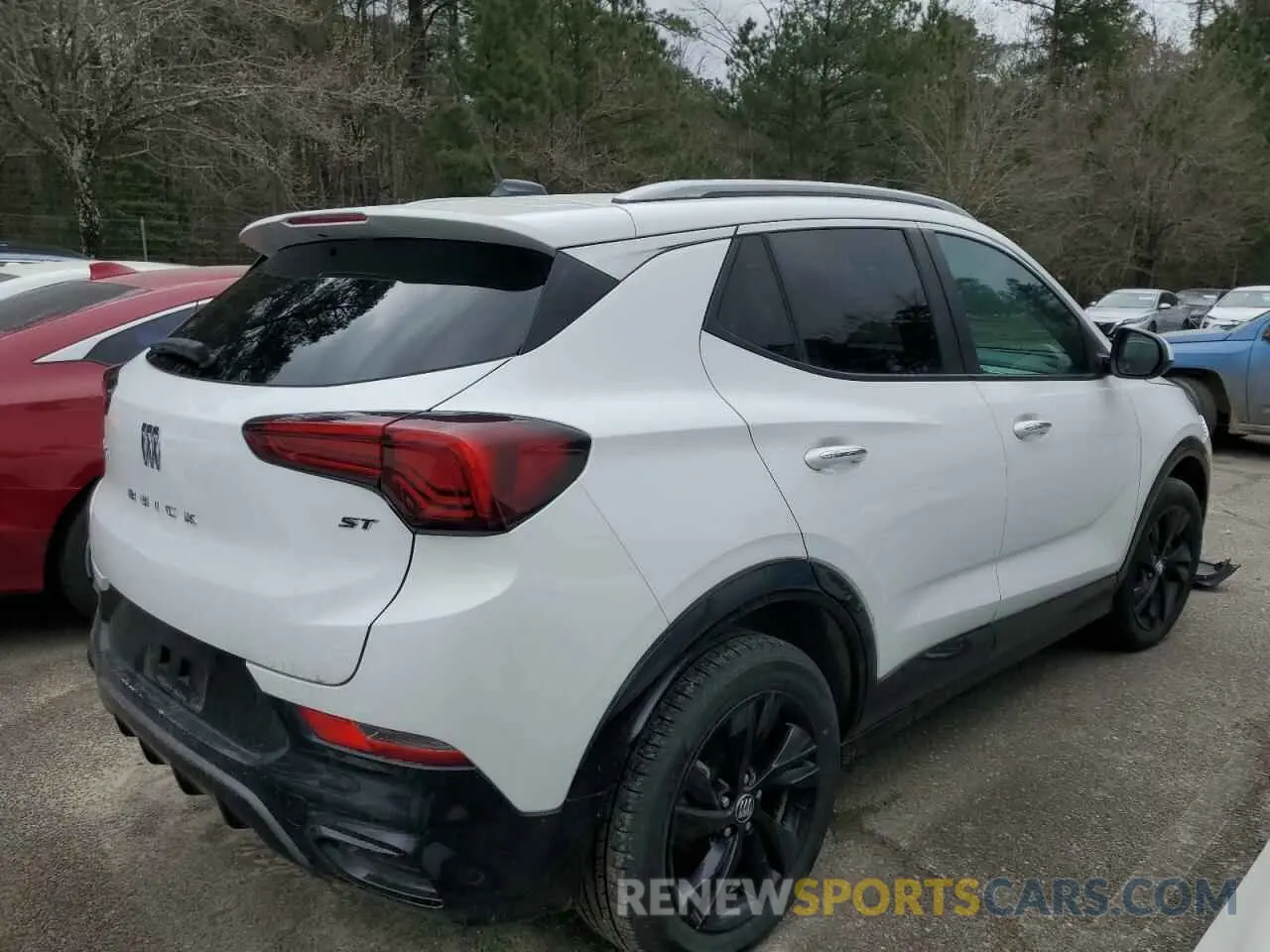 3 Фотография поврежденного автомобиля KL4AMDSL7RB166583 BUICK ENCORE 2024