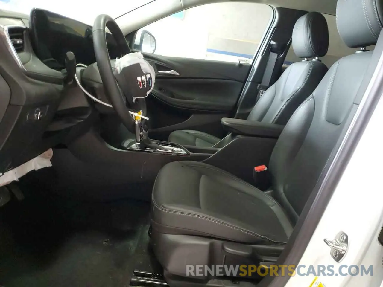 7 Фотография поврежденного автомобиля KL4AMDSL7RB166583 BUICK ENCORE 2024