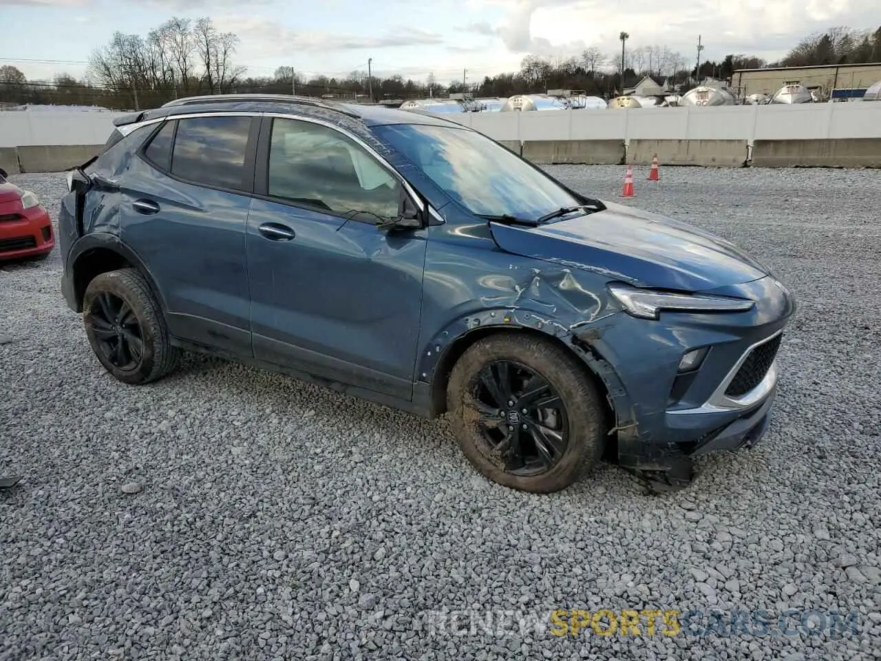 4 Фотография поврежденного автомобиля KL4AMDSLXRB125476 BUICK ENCORE 2024