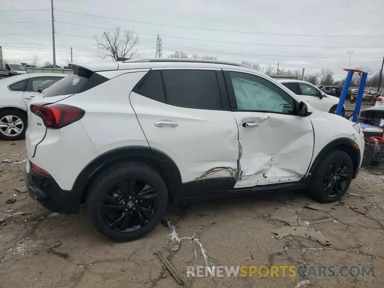 3 Фотография поврежденного автомобиля KL4AMESL0RB062863 BUICK ENCORE 2024
