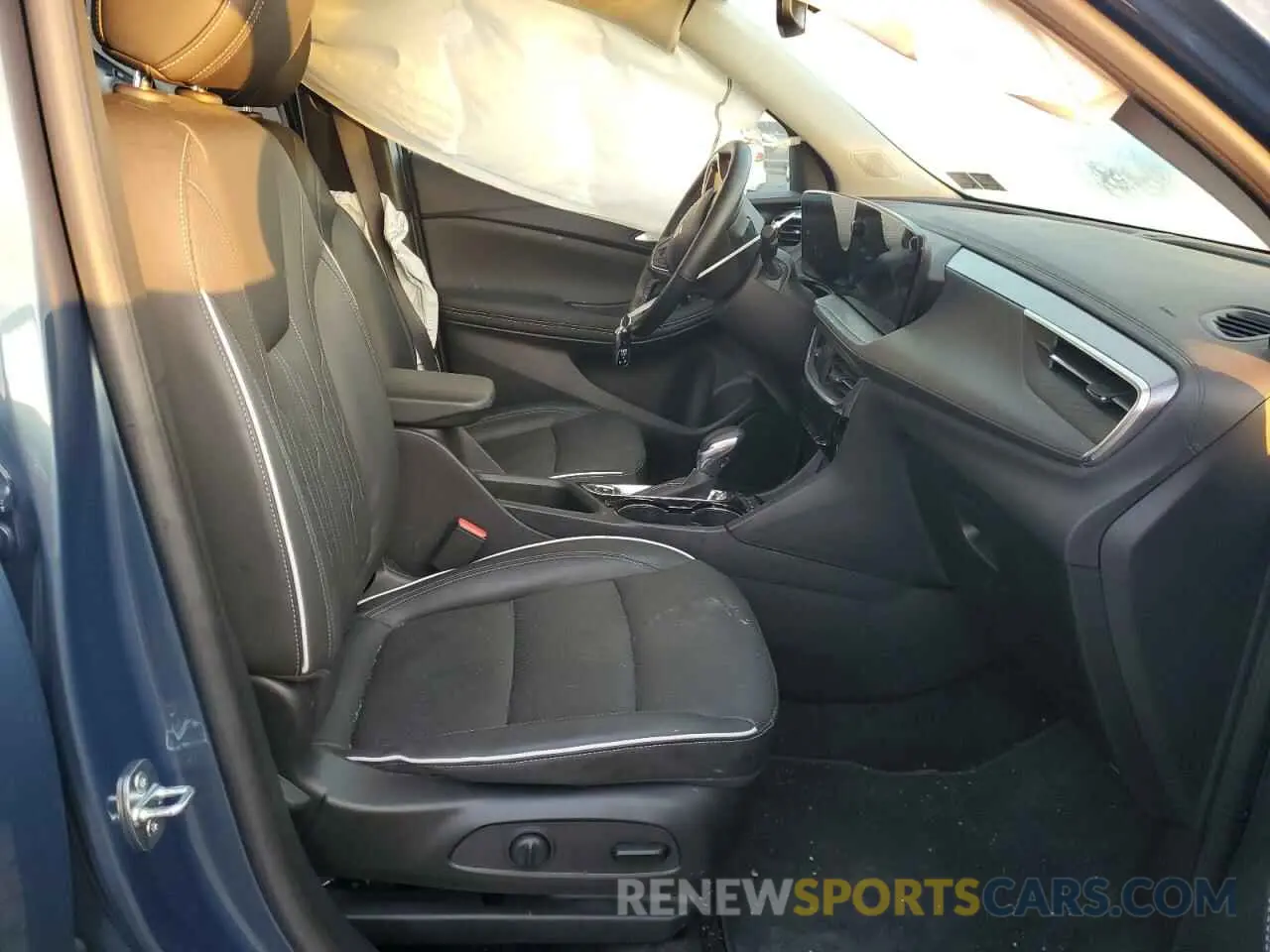 7 Фотография поврежденного автомобиля KL4AMGSL5RB013654 BUICK ENCORE 2024