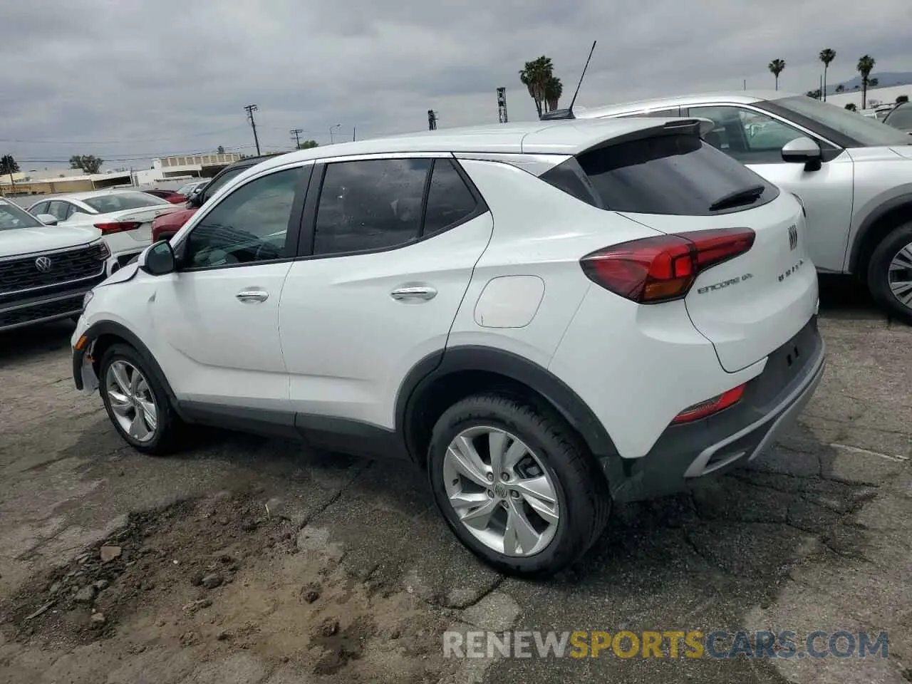 2 Фотография поврежденного автомобиля KL4AMBSL0SB142197 BUICK ENCORE 2025