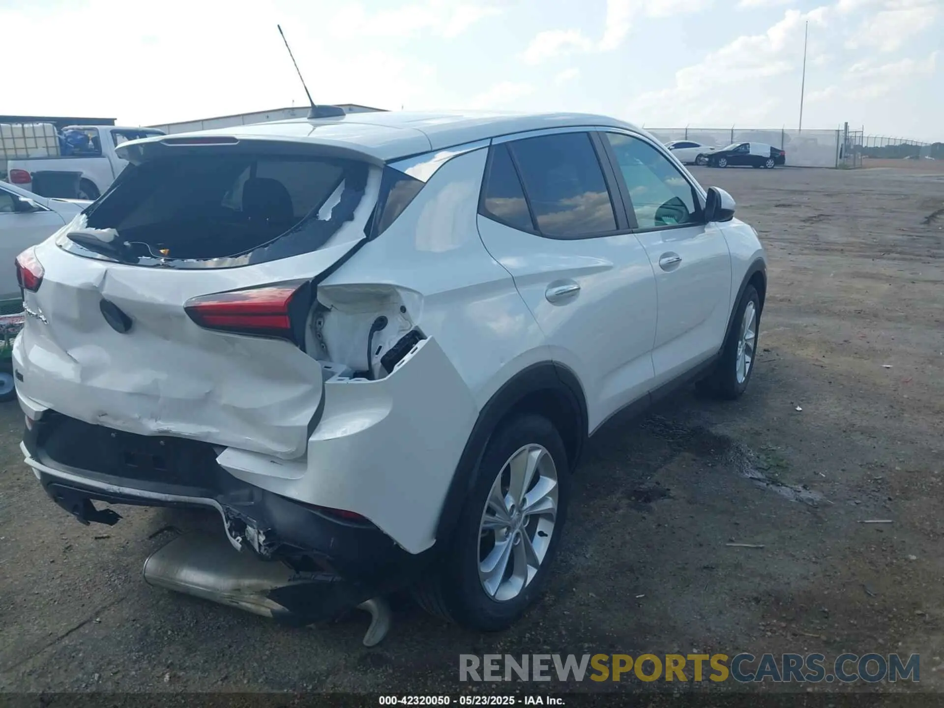 4 Photograph of a damaged car KL4MMBS21LB114124 BUICK ENCORE GX 2020