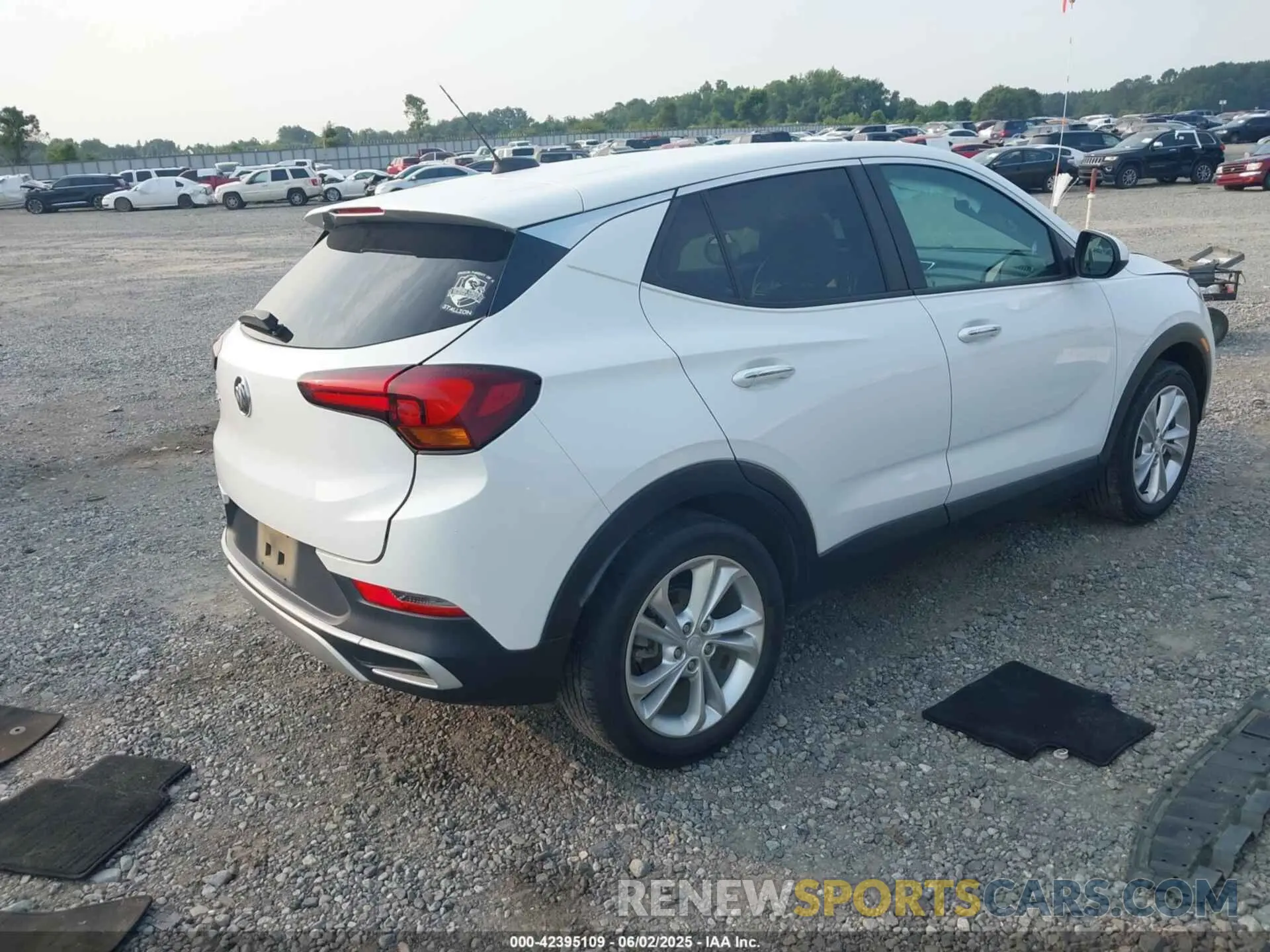 4 Photograph of a damaged car KL4MMBS24LB092037 BUICK ENCORE GX 2020