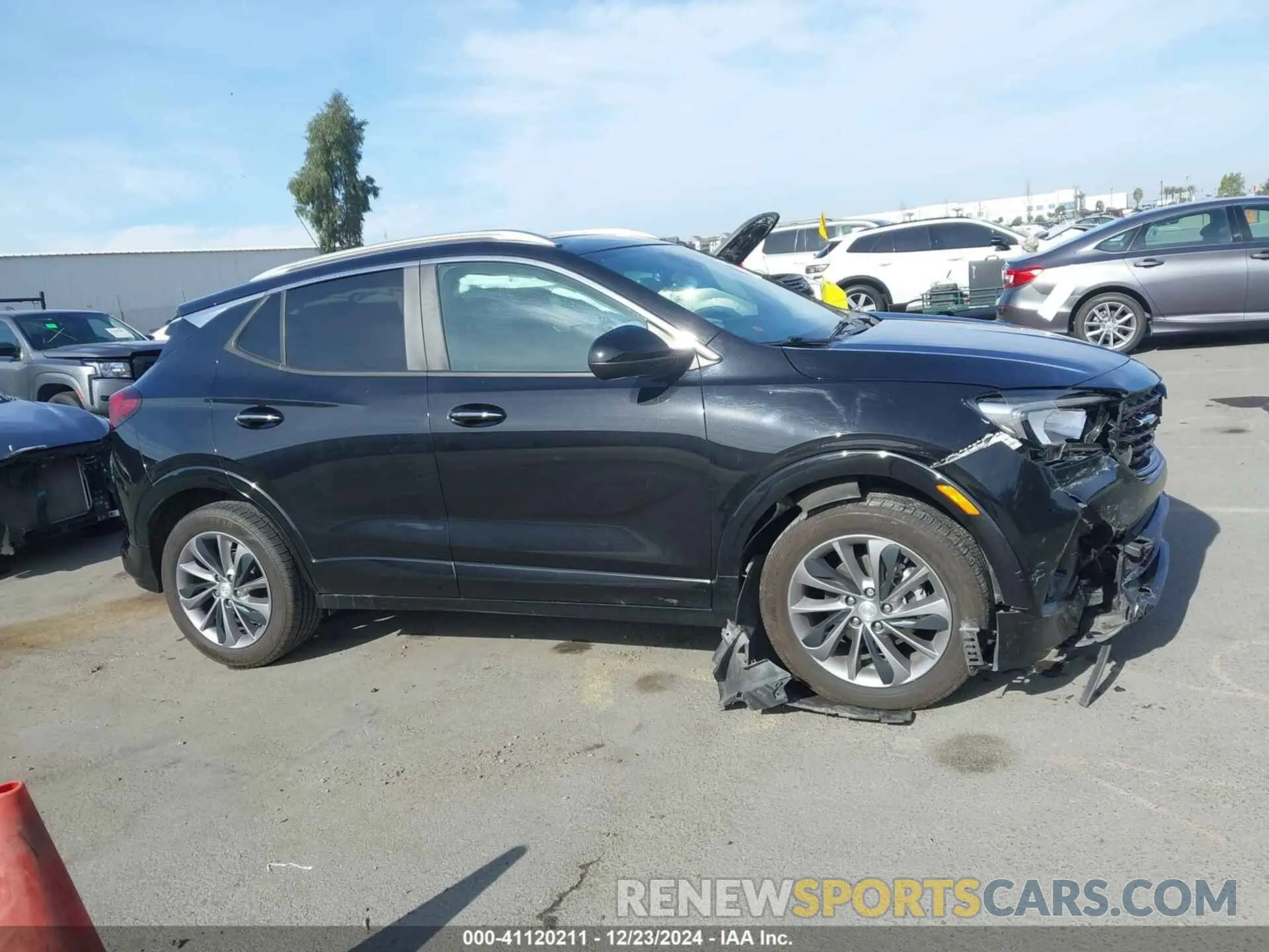 13 Фотография поврежденного автомобиля KL4MMCSL9LB122583 BUICK ENCORE GX 2020