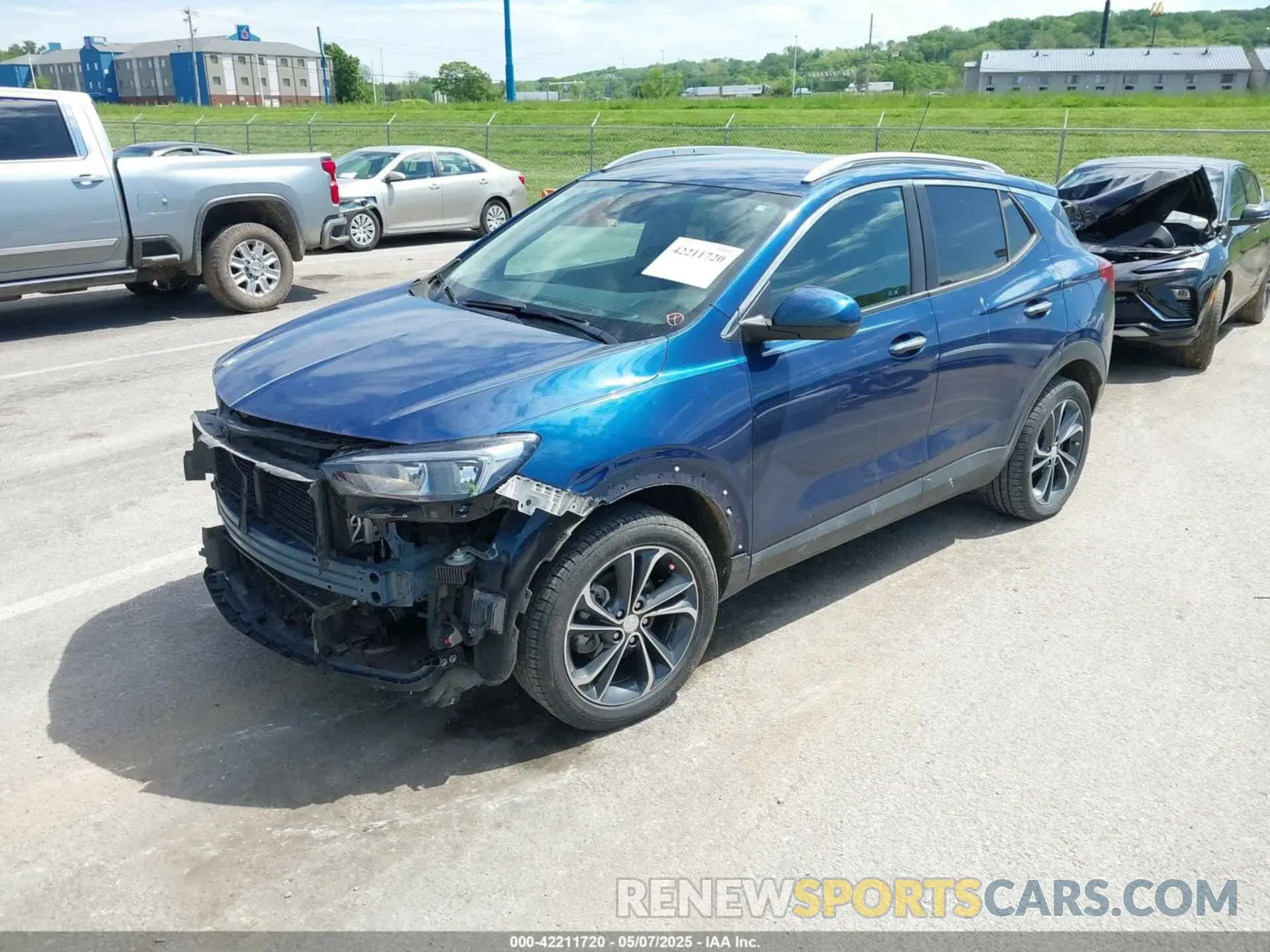 2 Фотография поврежденного автомобиля KL4MMDS23LB134211 BUICK ENCORE GX 2020