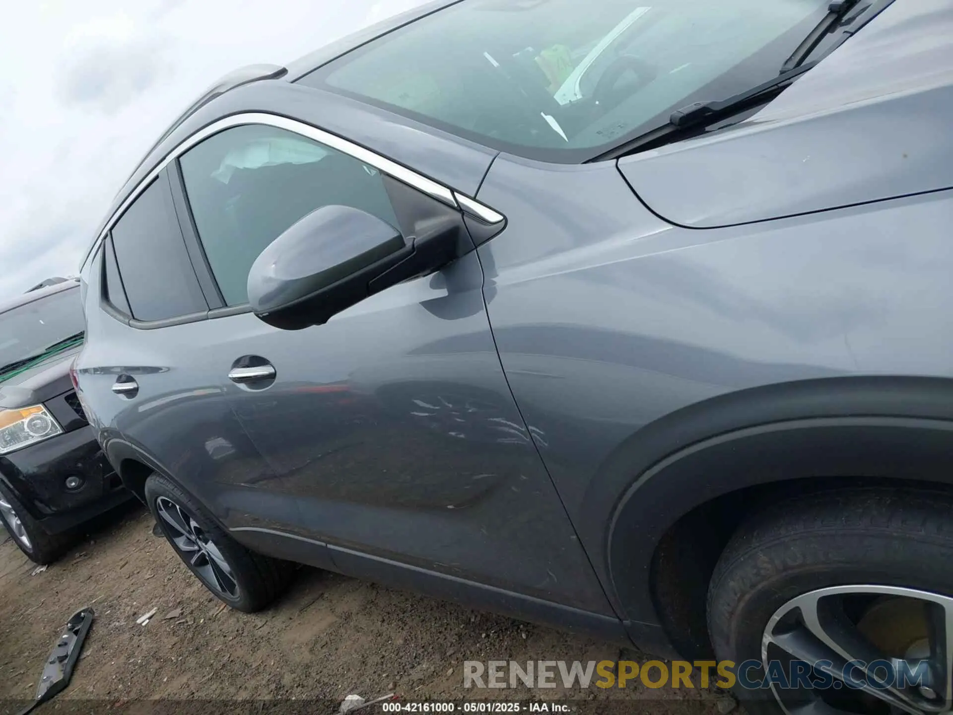 13 Фотография поврежденного автомобиля KL4MMDSLXLB106348 BUICK ENCORE GX 2020