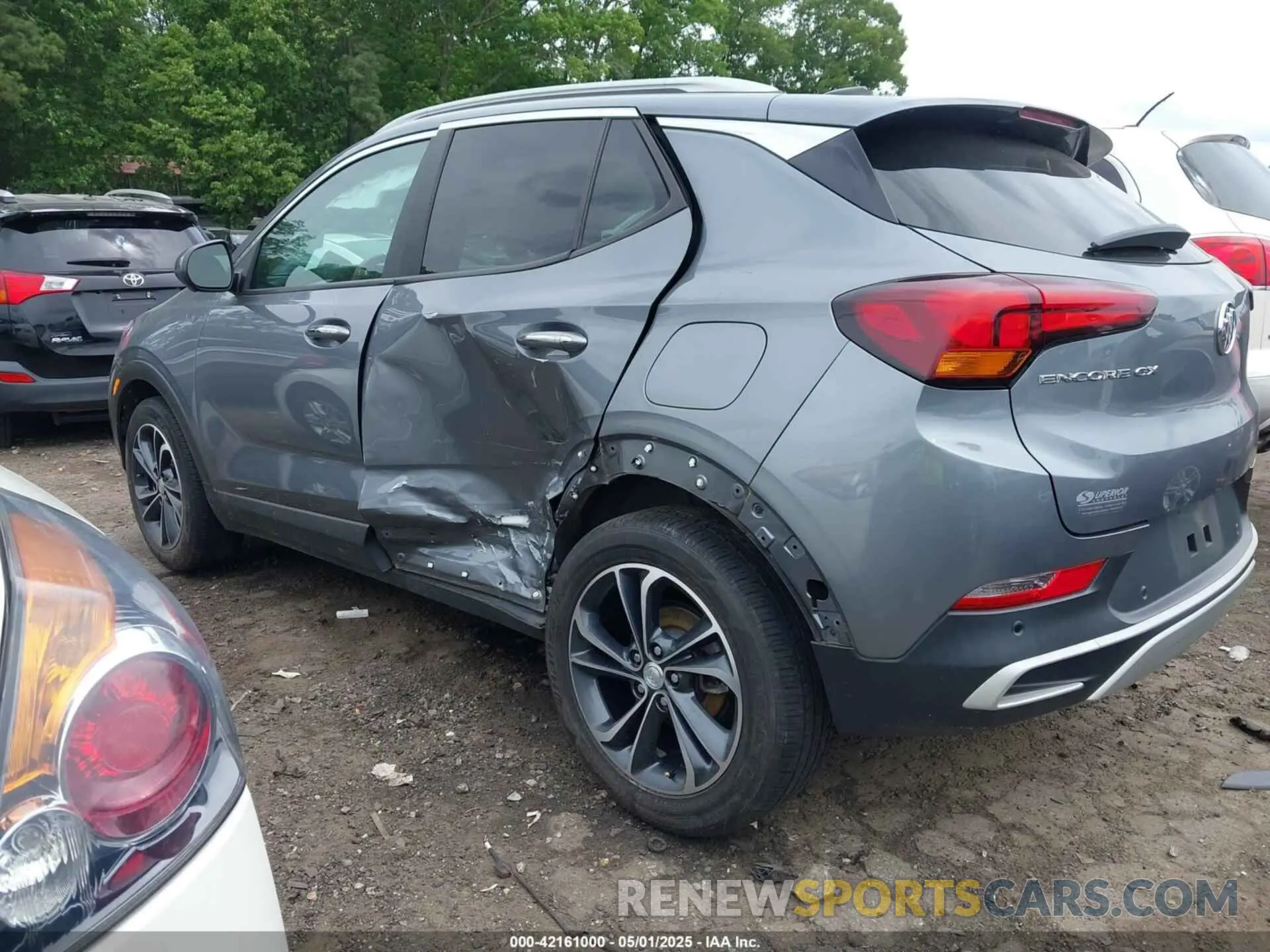3 Фотография поврежденного автомобиля KL4MMDSLXLB106348 BUICK ENCORE GX 2020
