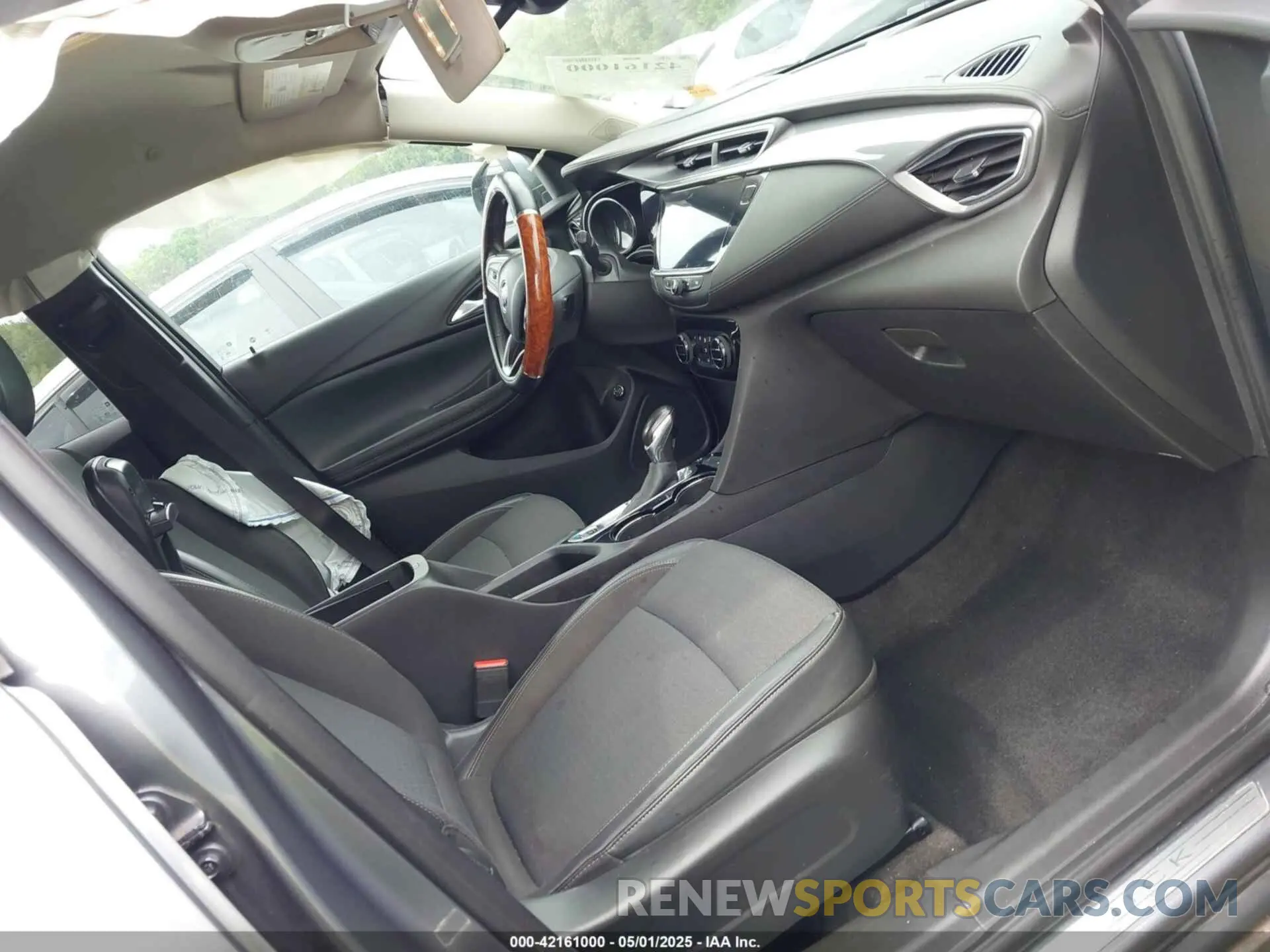 5 Фотография поврежденного автомобиля KL4MMDSLXLB106348 BUICK ENCORE GX 2020