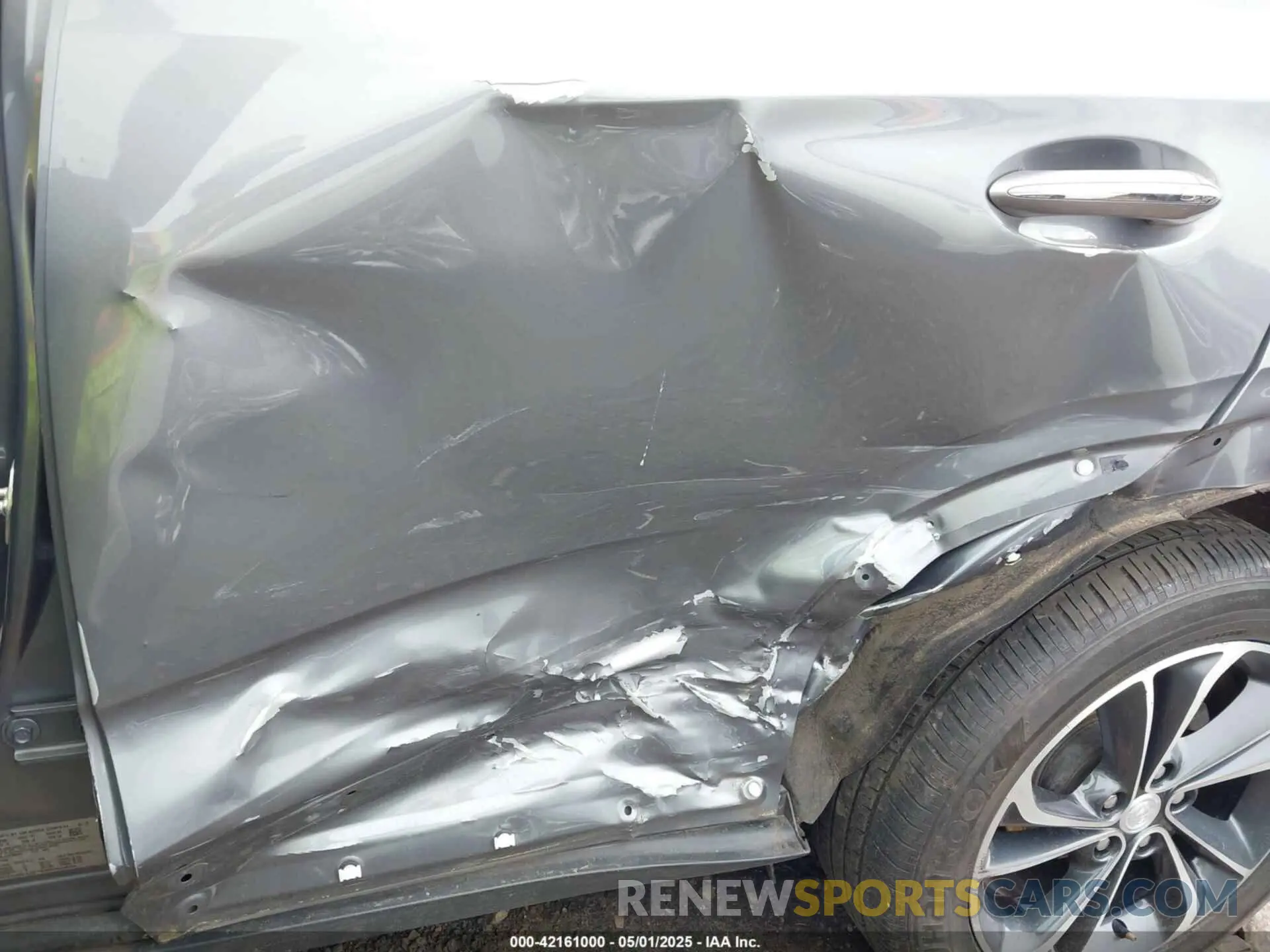 6 Фотография поврежденного автомобиля KL4MMDSLXLB106348 BUICK ENCORE GX 2020