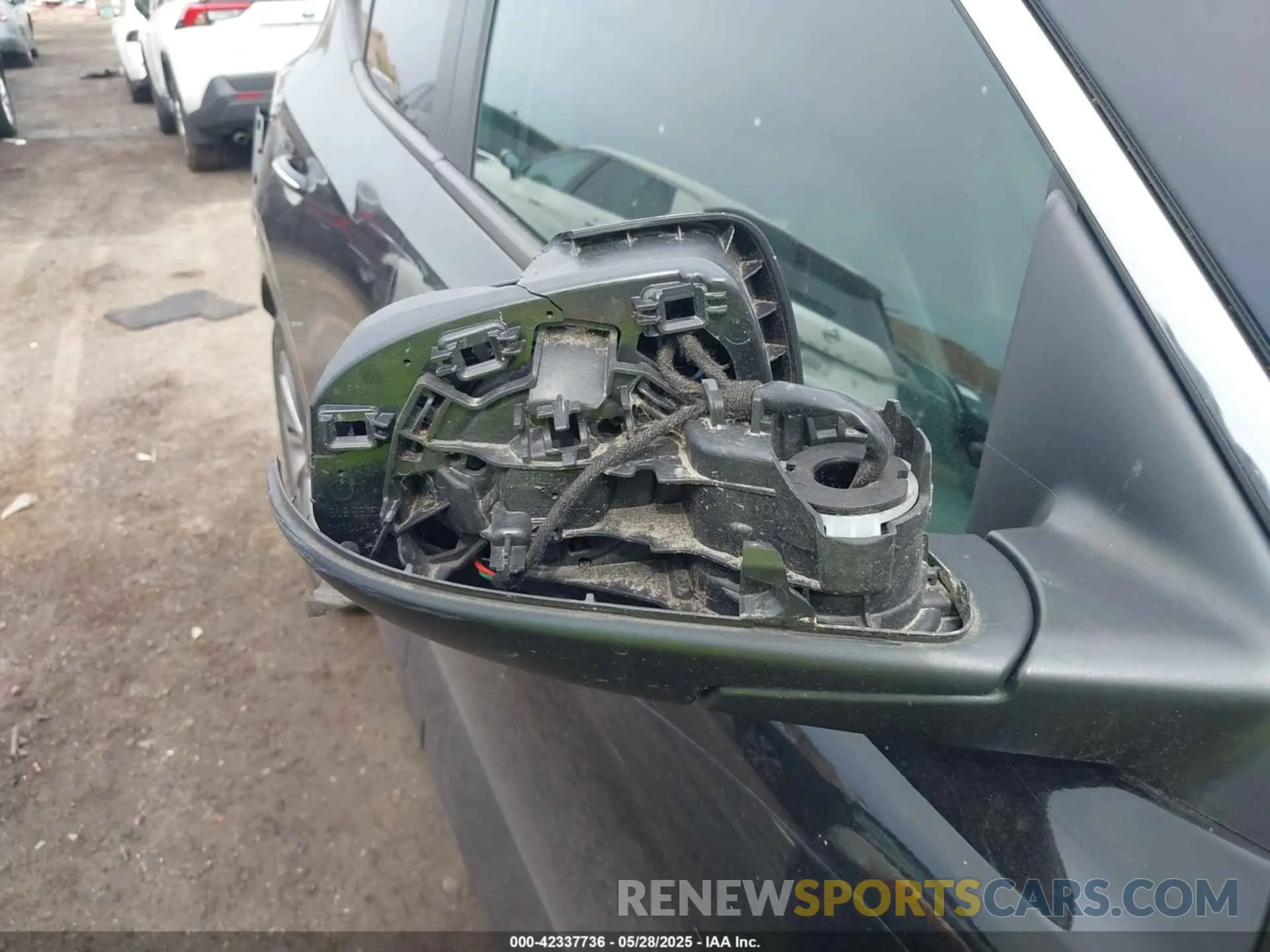 6 Photograph of a damaged car KL4MMESL0LB119566 BUICK ENCORE GX 2020