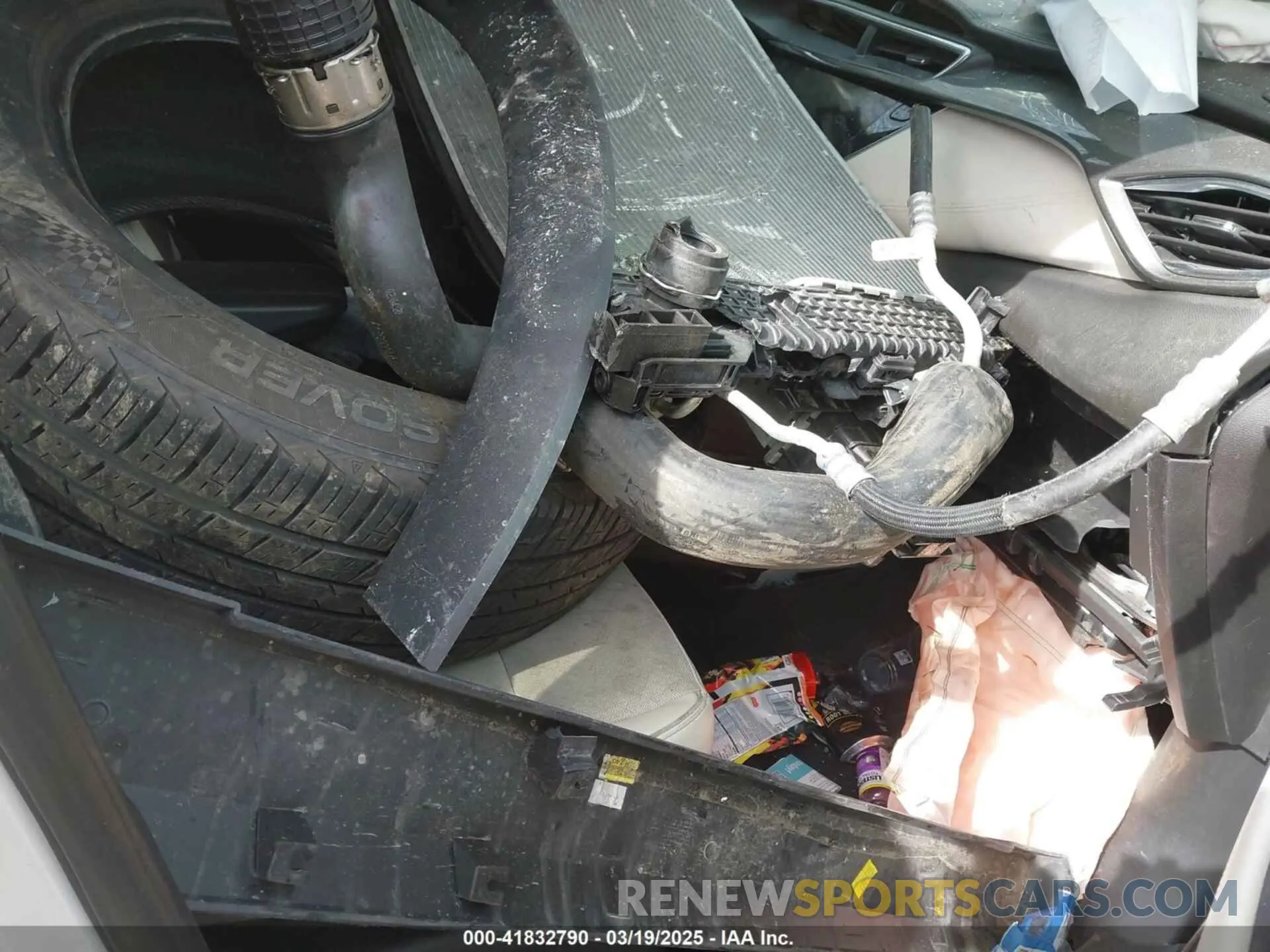 5 Photograph of a damaged car KL4MMESL3LB119836 BUICK ENCORE GX 2020