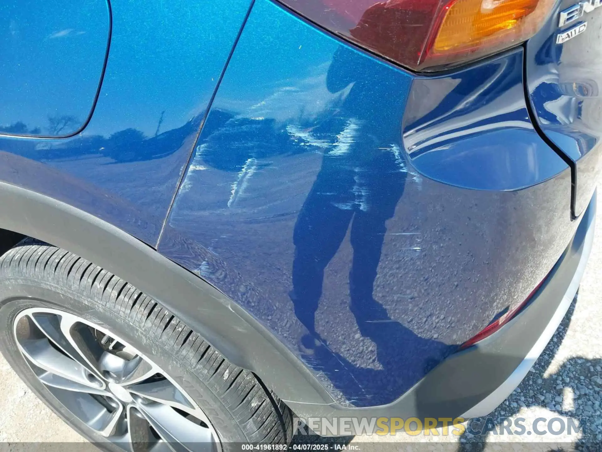 17 Photograph of a damaged car KL4MMESL3LB121909 BUICK ENCORE GX 2020