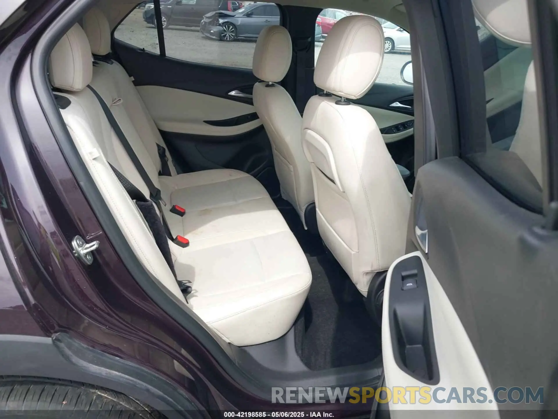 8 Фотография поврежденного автомобиля KL4MMESL8LB103664 BUICK ENCORE GX 2020