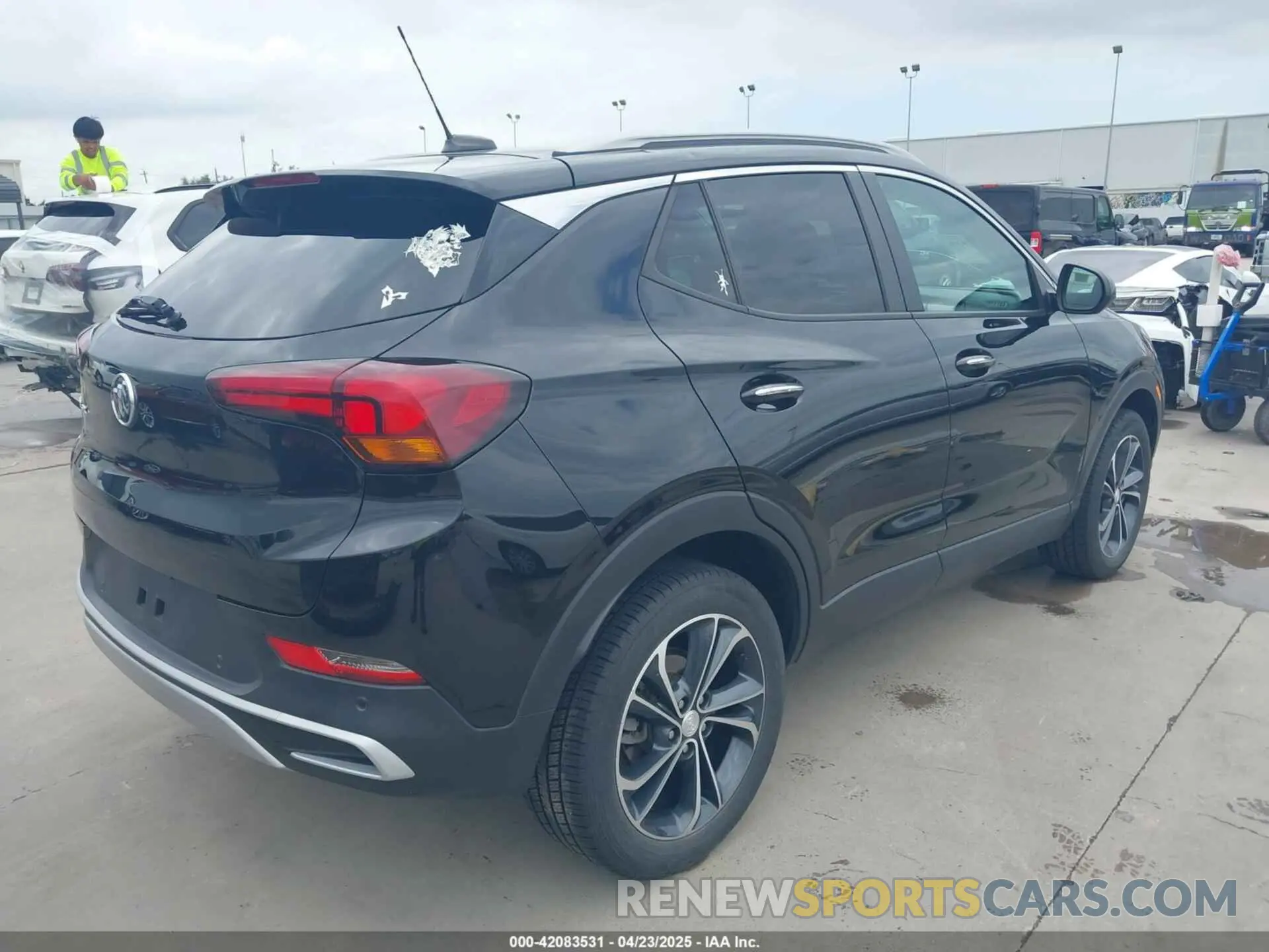 4 Фотография поврежденного автомобиля KL4MMESLXLB114634 BUICK ENCORE GX 2020