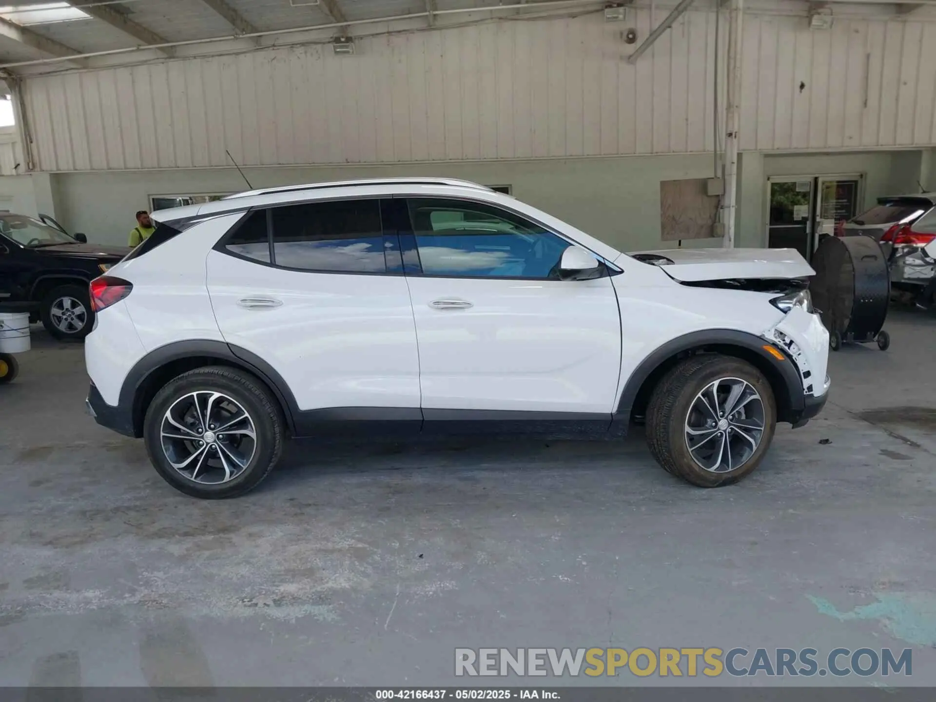 13 Фотография поврежденного автомобиля KL4MMFSL5LB127474 BUICK ENCORE GX 2020