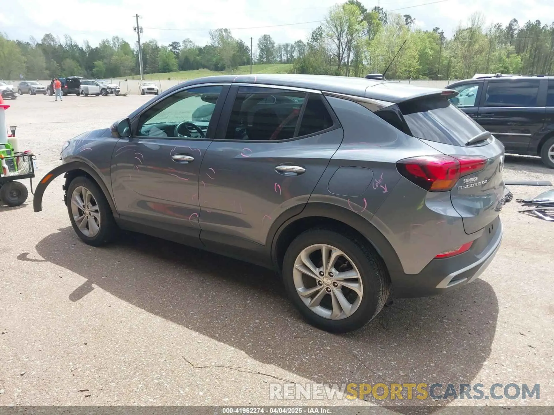 3 Фотография поврежденного автомобиля KL4MMBS24MB060240 BUICK ENCORE GX 2021