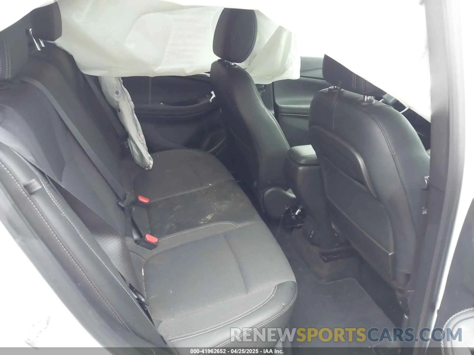 8 Photograph of a damaged car KL4MMBS24MB114054 BUICK ENCORE GX 2021