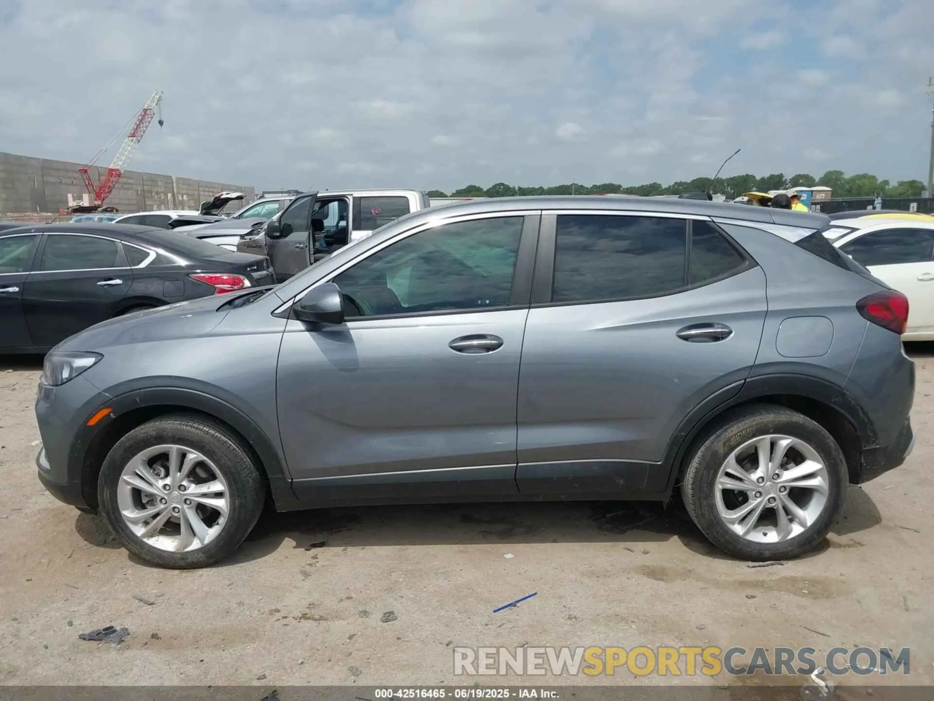 14 Фотография поврежденного автомобиля KL4MMBS25MB180046 BUICK ENCORE GX 2021