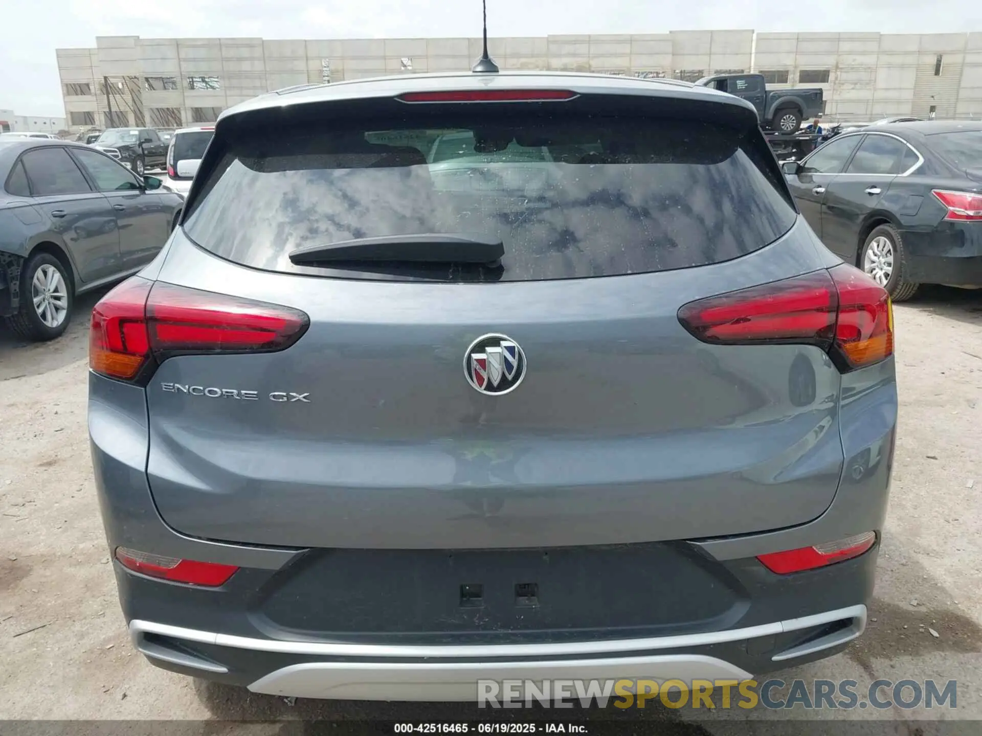 16 Фотография поврежденного автомобиля KL4MMBS25MB180046 BUICK ENCORE GX 2021