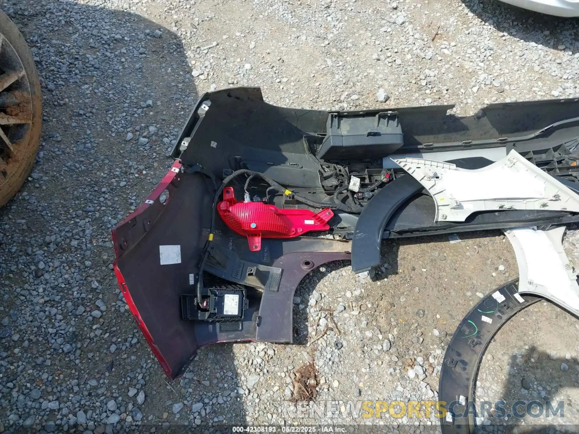12 Фотография поврежденного автомобиля KL4MMDS22MB121158 BUICK ENCORE GX 2021
