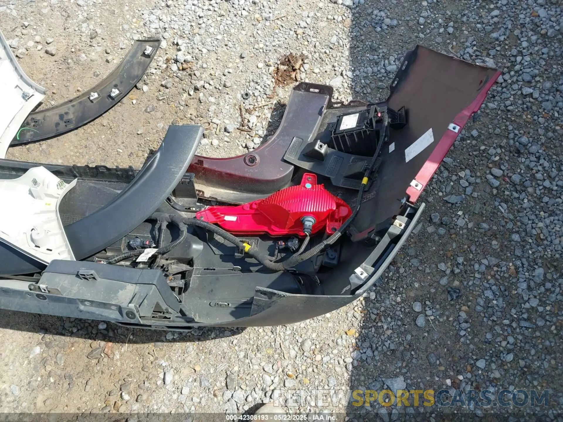 21 Фотография поврежденного автомобиля KL4MMDS22MB121158 BUICK ENCORE GX 2021