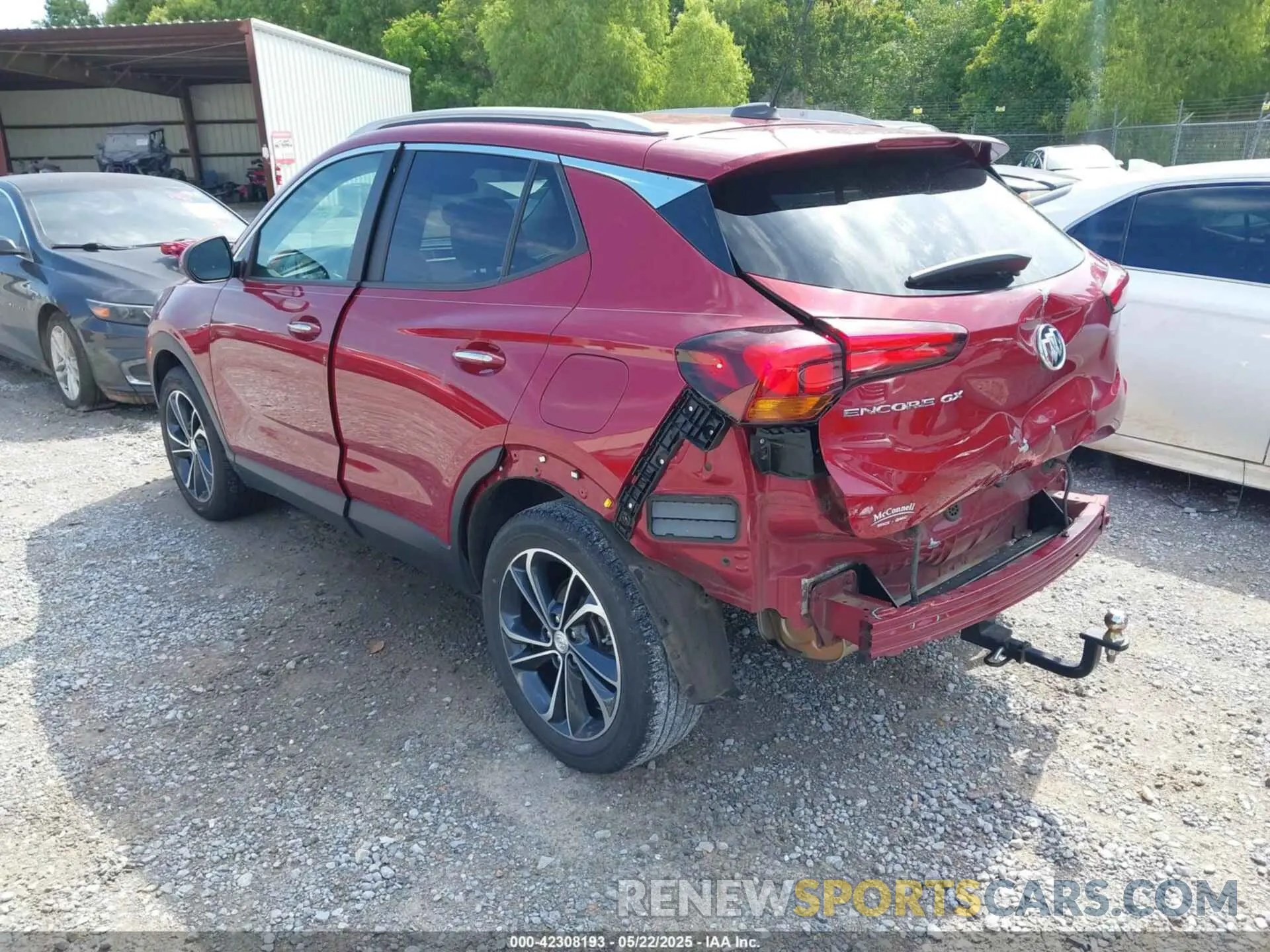 3 Фотография поврежденного автомобиля KL4MMDS22MB121158 BUICK ENCORE GX 2021