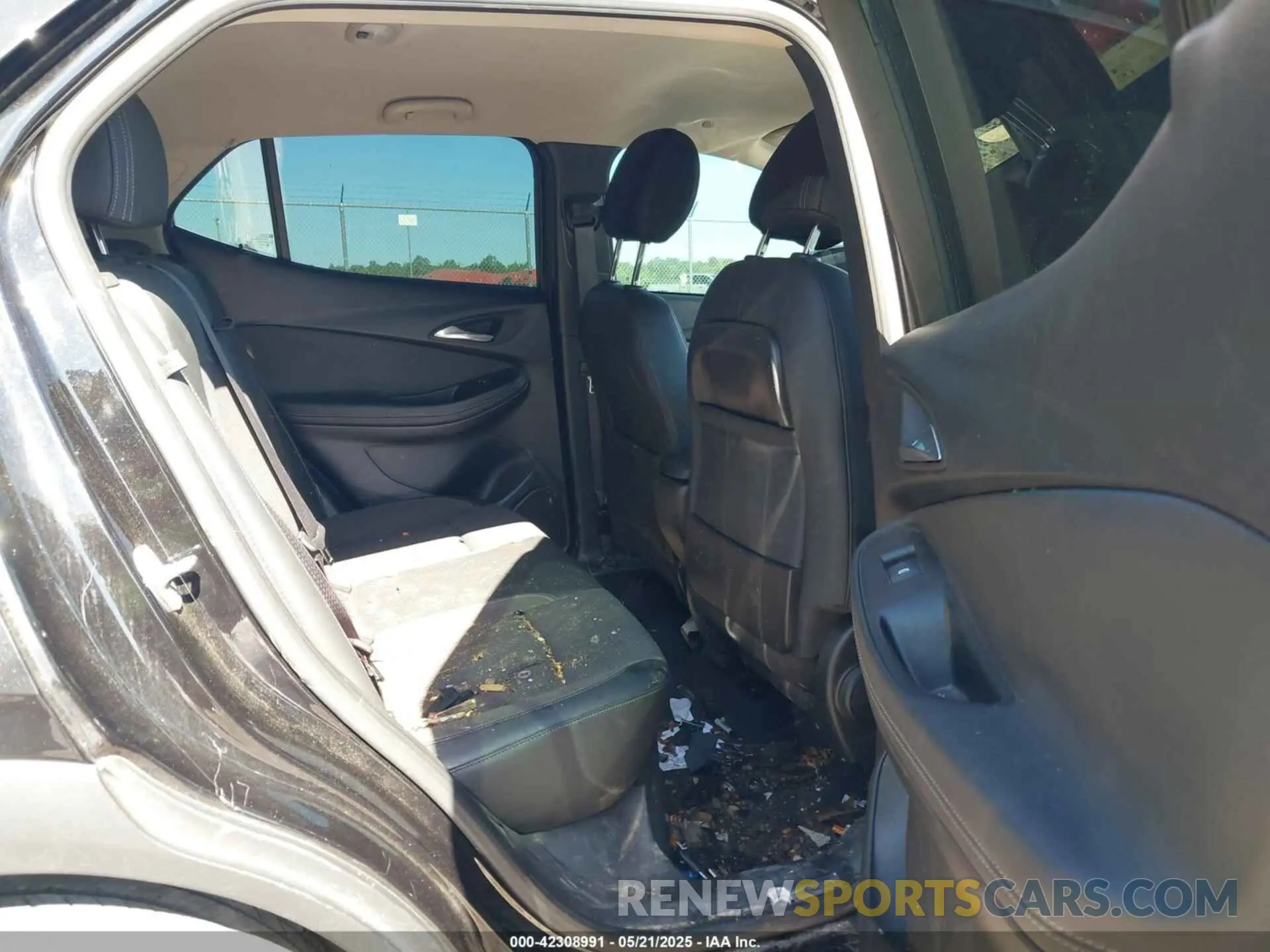 8 Photograph of a damaged car KL4MMDS27MB098539 BUICK ENCORE GX 2021