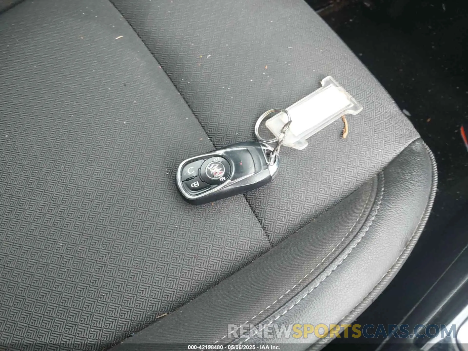 11 Фотография поврежденного автомобиля KL4MMDSL2MB151382 BUICK ENCORE GX 2021