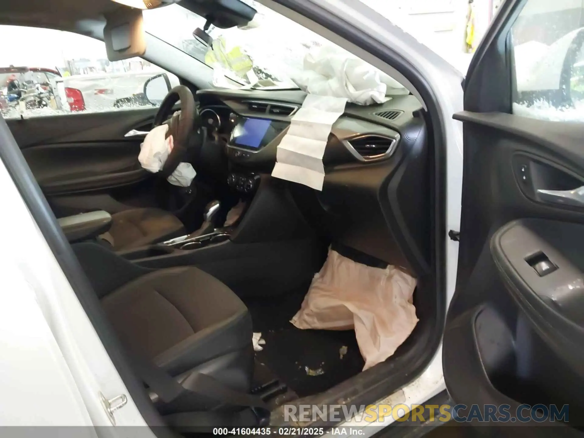 5 Photograph of a damaged car KL4MMESL1MB075823 BUICK ENCORE GX 2021