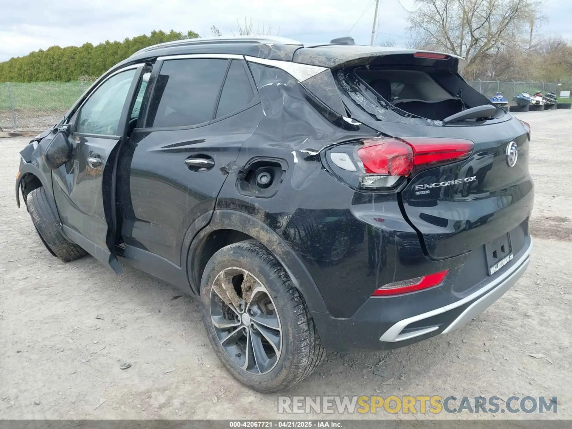 3 Фотография поврежденного автомобиля KL4MMESL1MB111199 BUICK ENCORE GX 2021