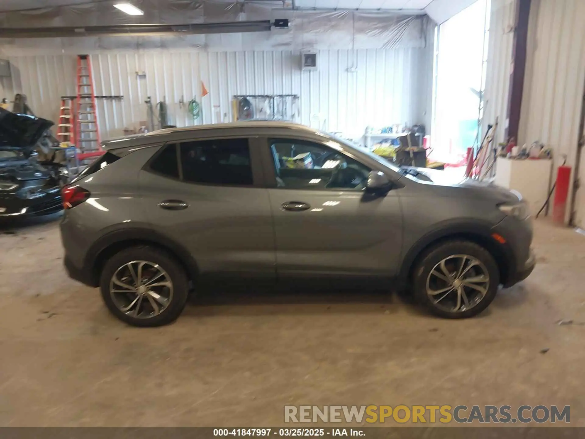 13 Фотография поврежденного автомобиля KL4MMESL7MB164781 BUICK ENCORE GX 2021
