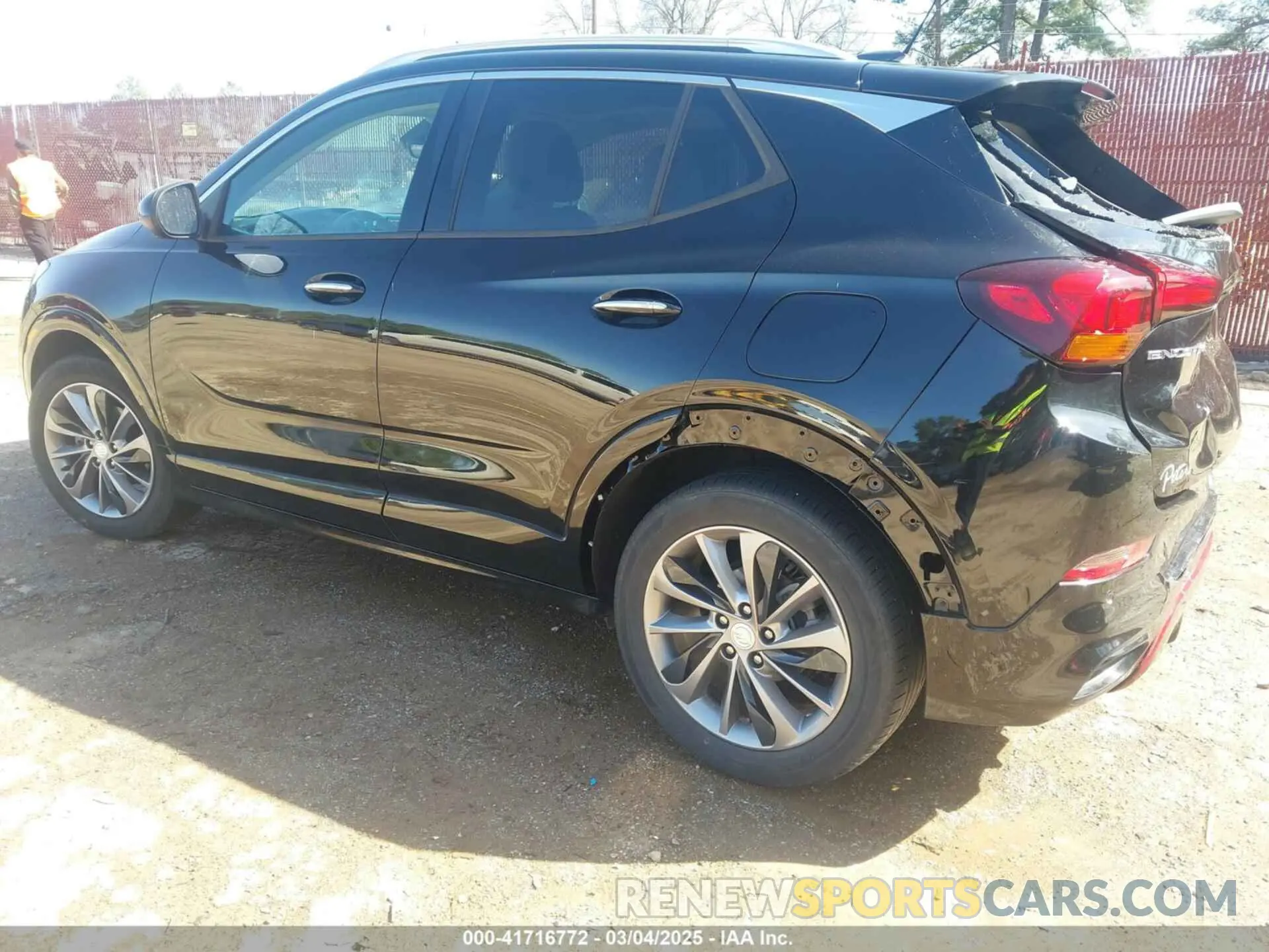 3 Фотография поврежденного автомобиля KL4MMFSL9MB050240 BUICK ENCORE GX 2021