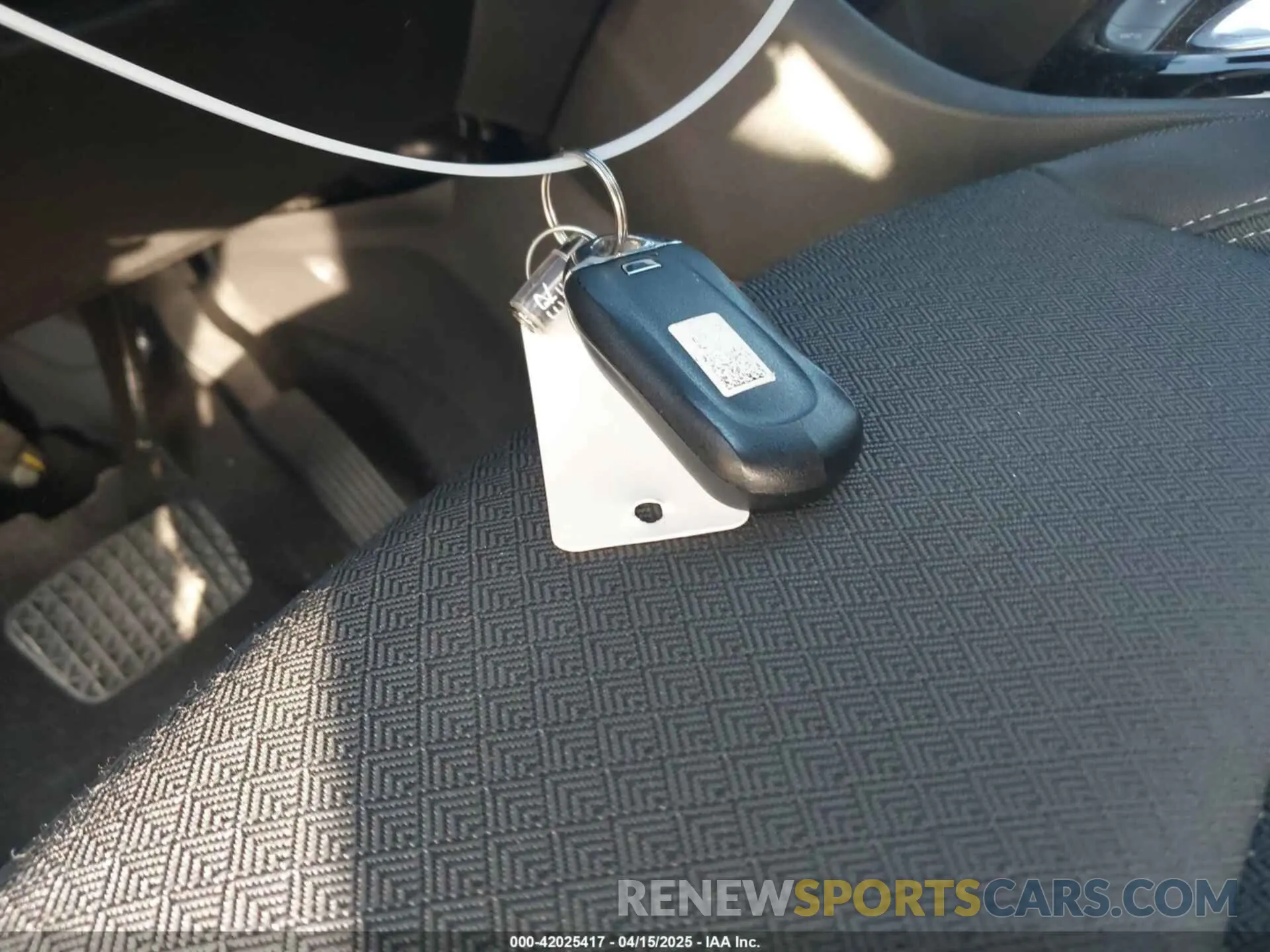 11 Фотография поврежденного автомобиля KL4MMBS26NB127194 BUICK ENCORE GX 2022