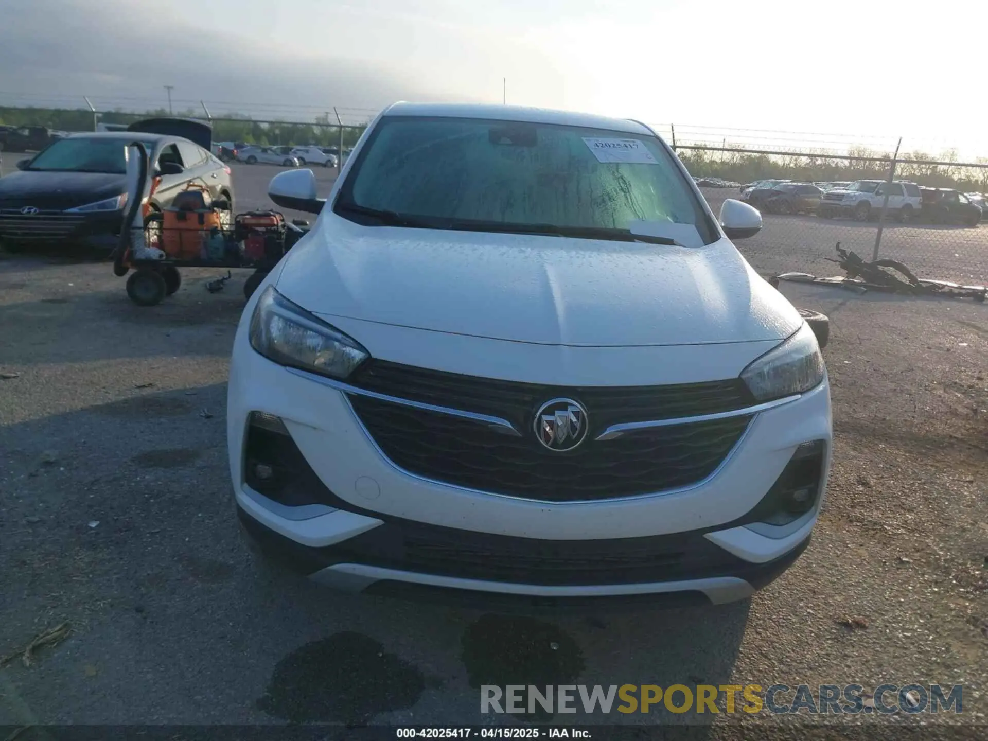 12 Фотография поврежденного автомобиля KL4MMBS26NB127194 BUICK ENCORE GX 2022