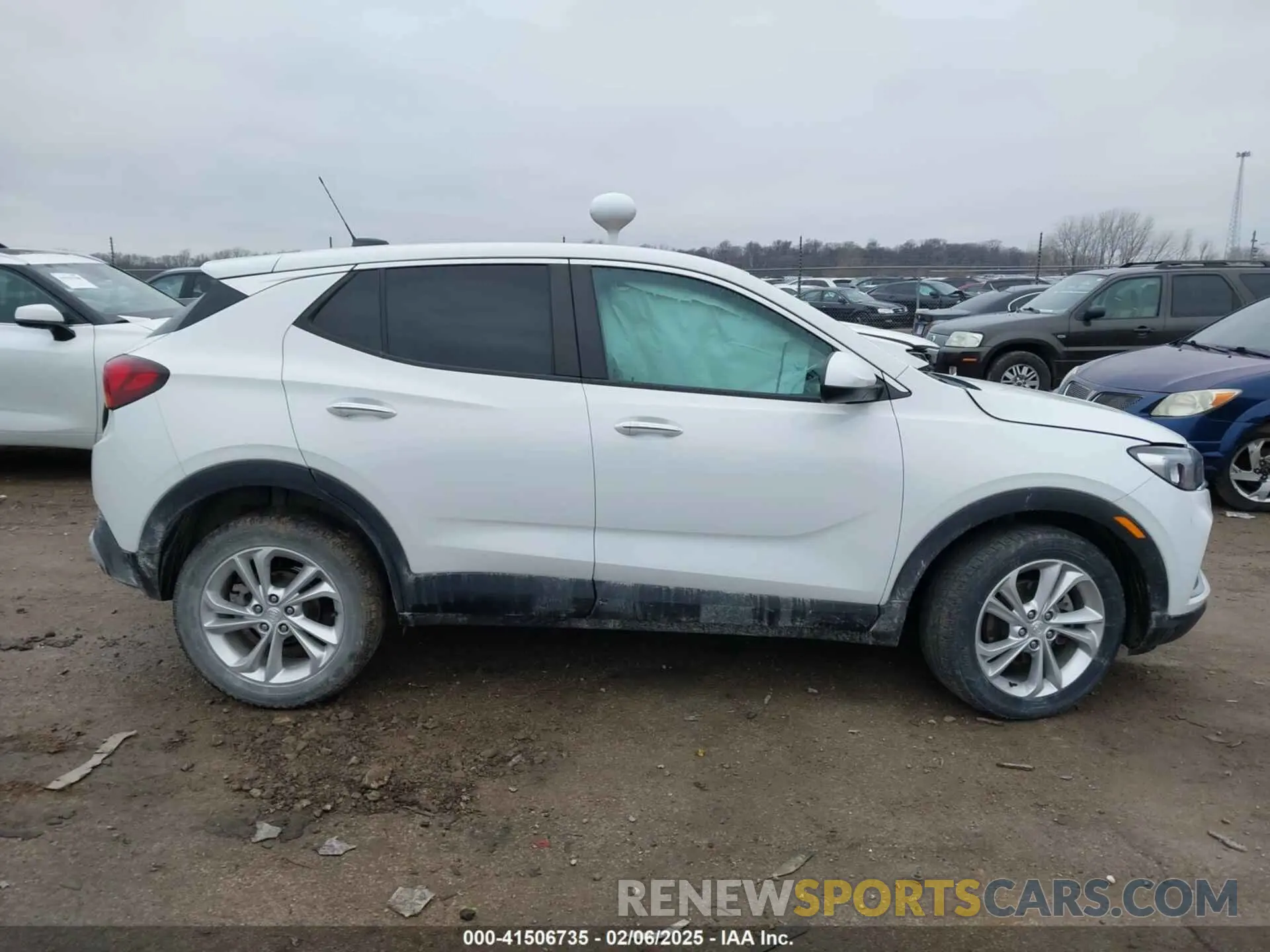 13 Фотография поврежденного автомобиля KL4MMCSL0NB083319 BUICK ENCORE GX 2022