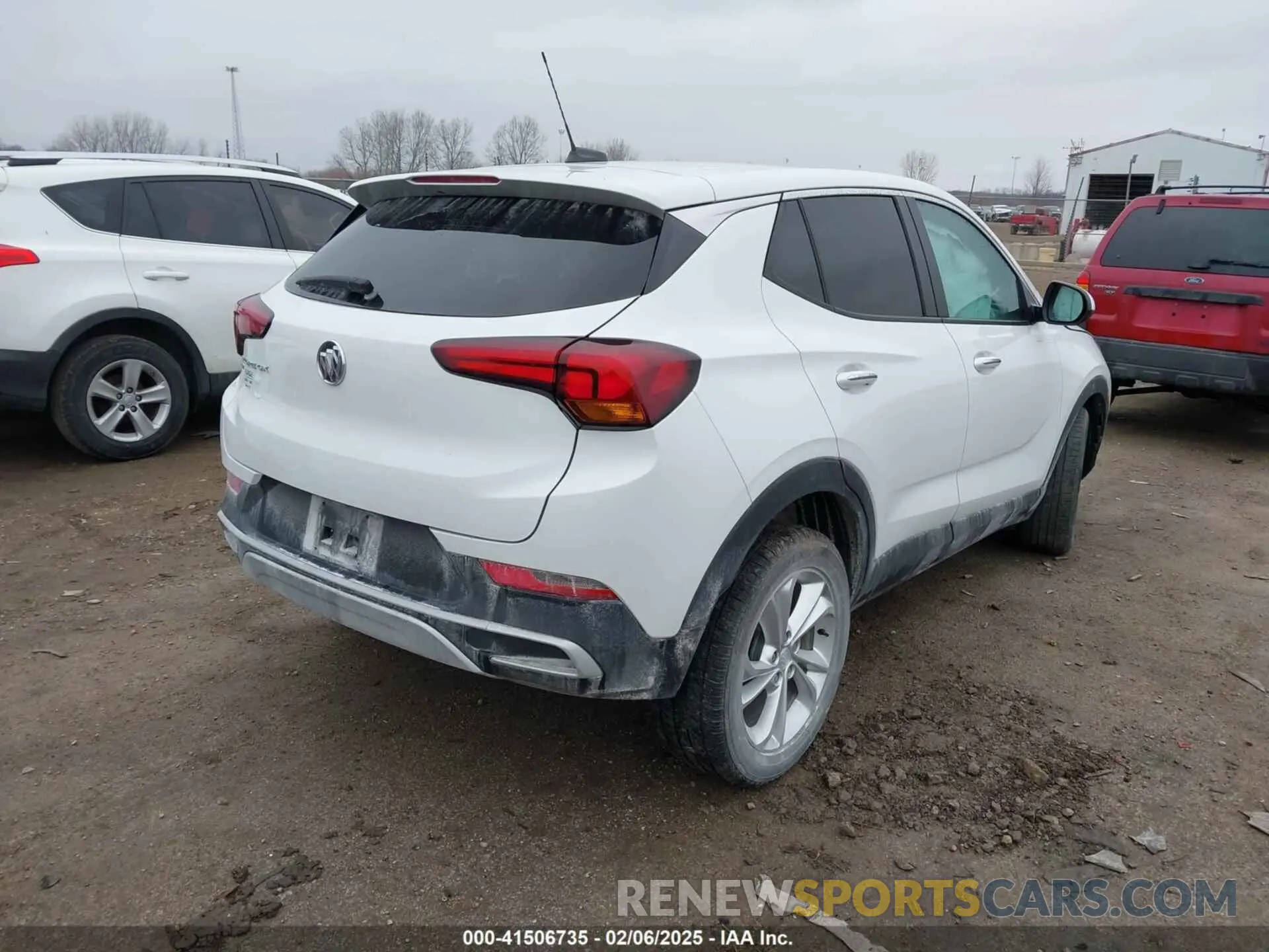 4 Фотография поврежденного автомобиля KL4MMCSL0NB083319 BUICK ENCORE GX 2022