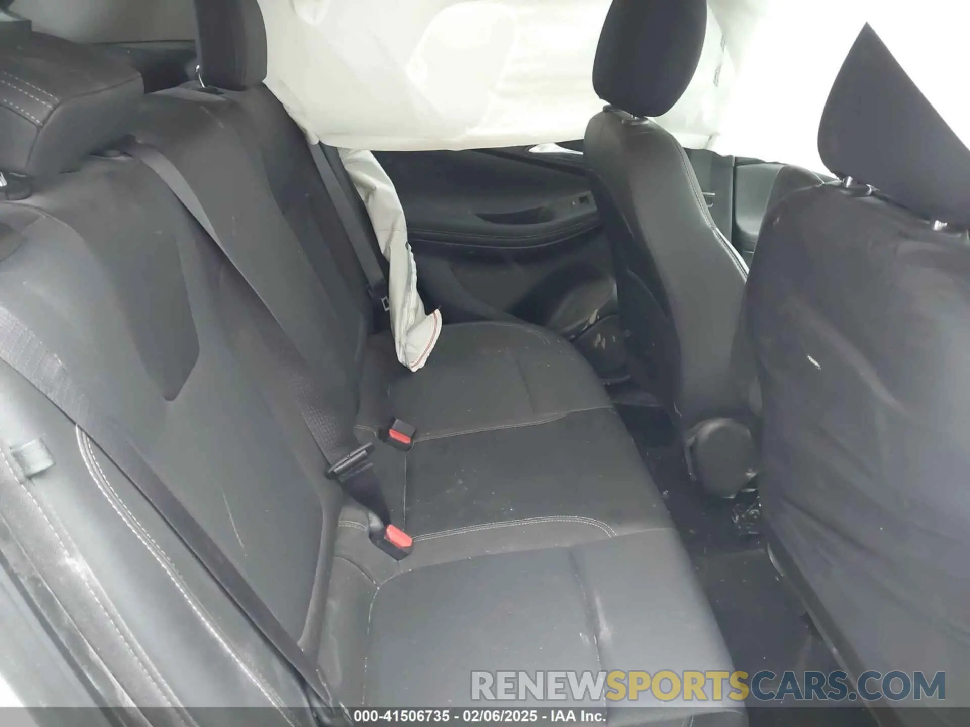 8 Фотография поврежденного автомобиля KL4MMCSL0NB083319 BUICK ENCORE GX 2022