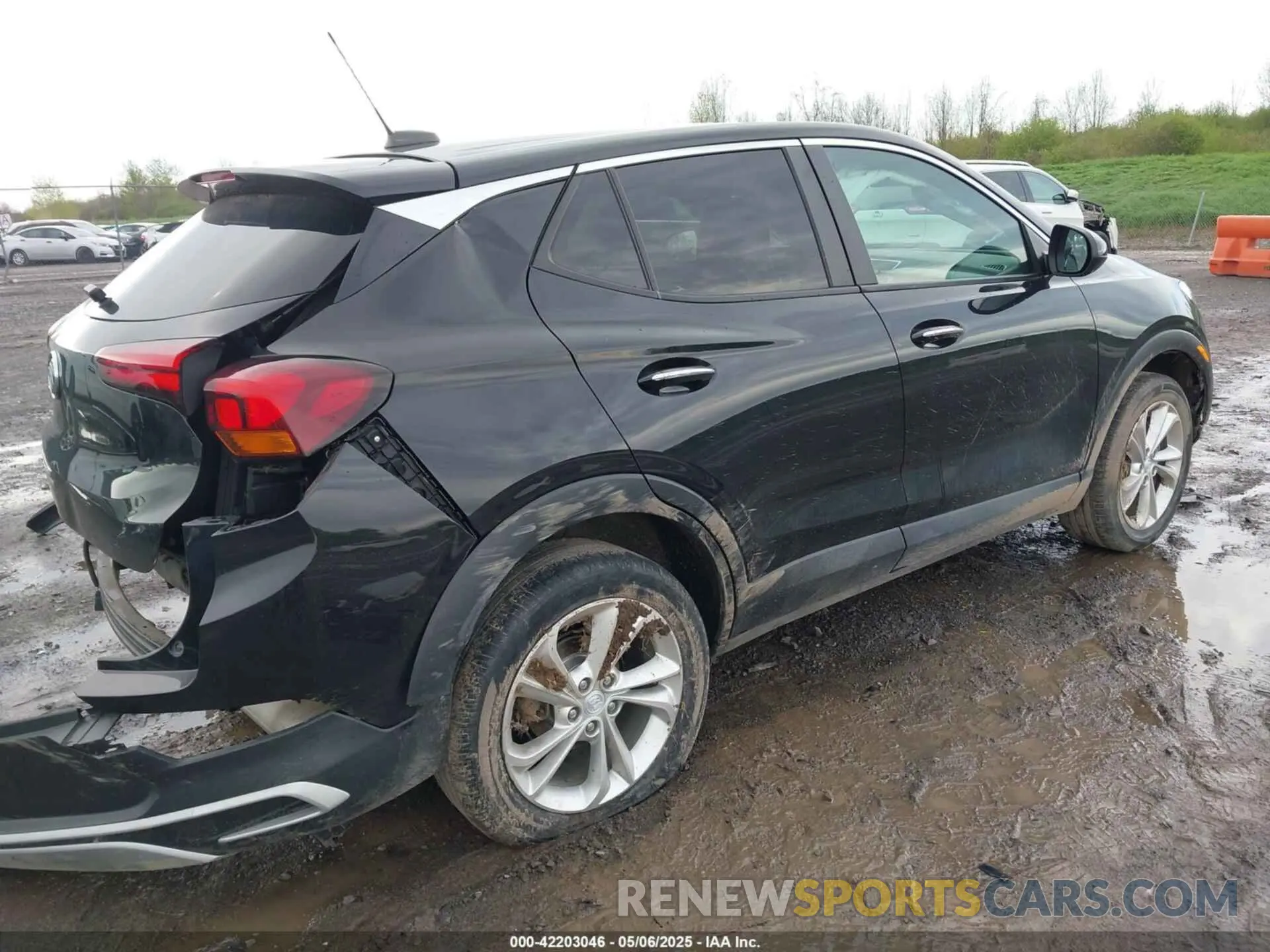4 Photograph of a damaged car KL4MMCSL1NB079327 BUICK ENCORE GX 2022