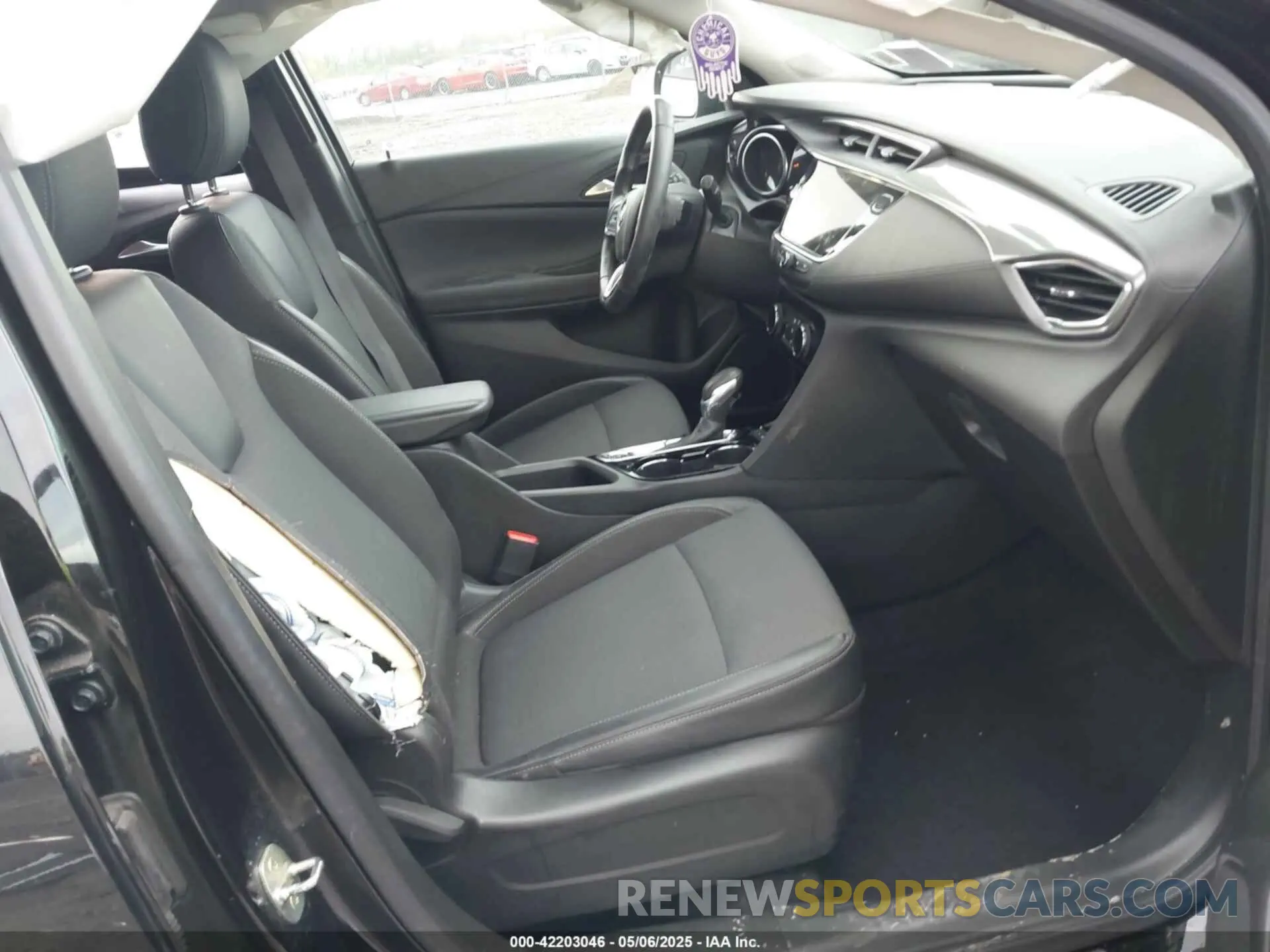5 Photograph of a damaged car KL4MMCSL1NB079327 BUICK ENCORE GX 2022