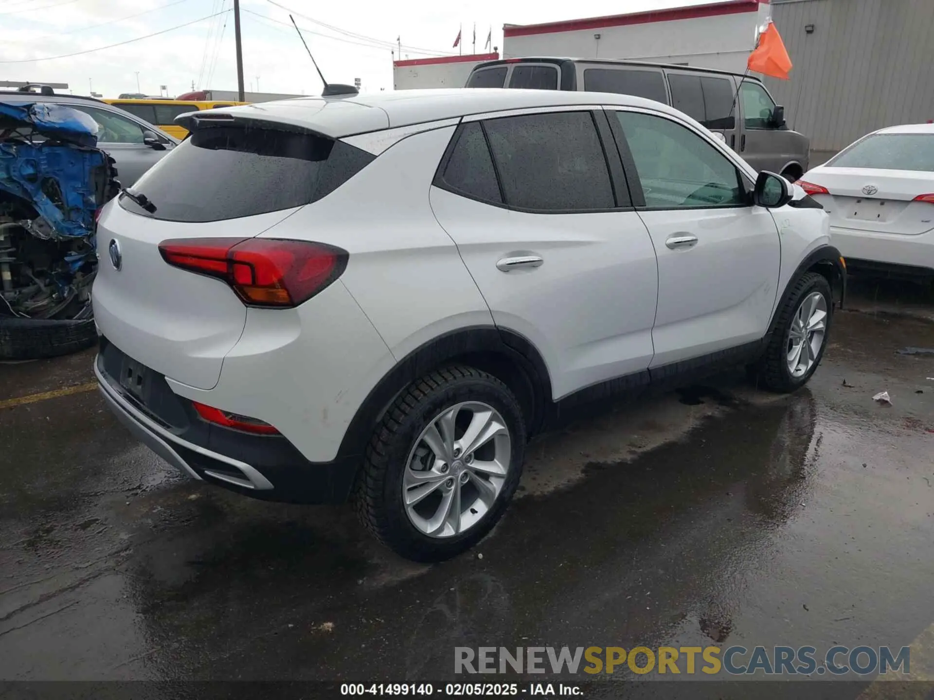4 Фотография поврежденного автомобиля KL4MMCSL9NB110064 BUICK ENCORE GX 2022