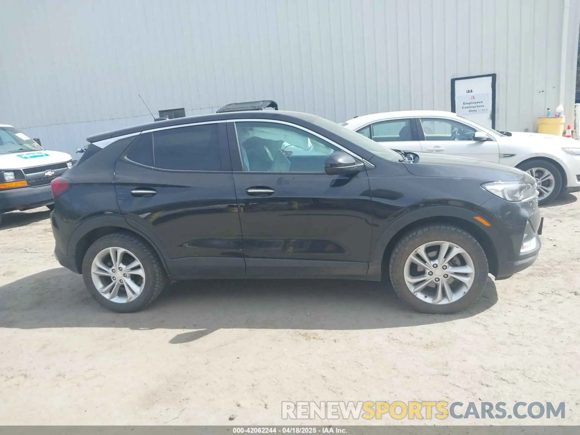 13 Фотография поврежденного автомобиля KL4MMCSLXNB083487 BUICK ENCORE GX 2022