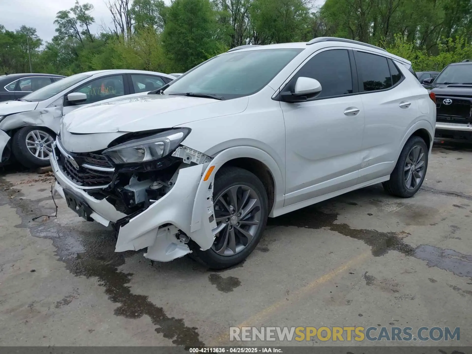 2 Фотография поврежденного автомобиля KL4MMESL4NB122084 BUICK ENCORE GX 2022
